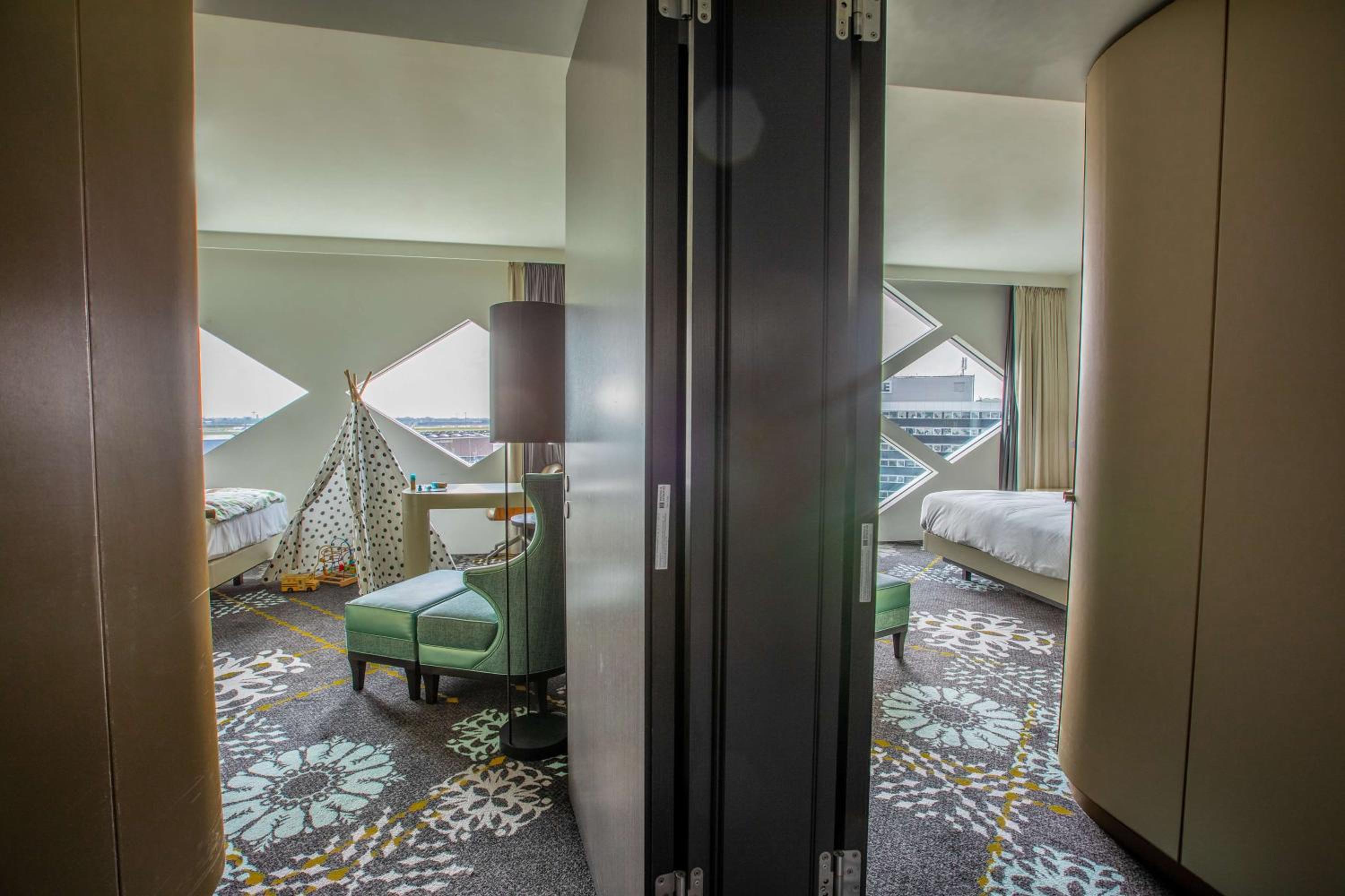 Family Connecting Rooms