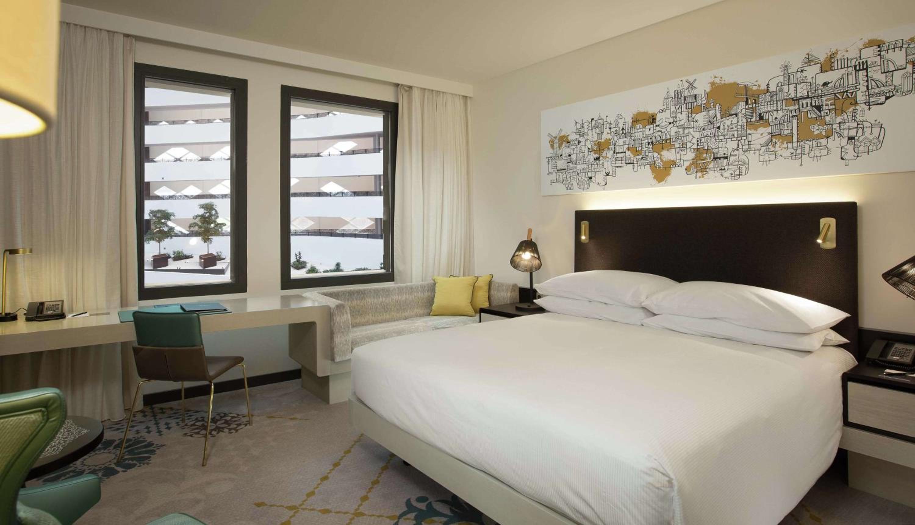 King Guest Room with Atrium View - Photo 1