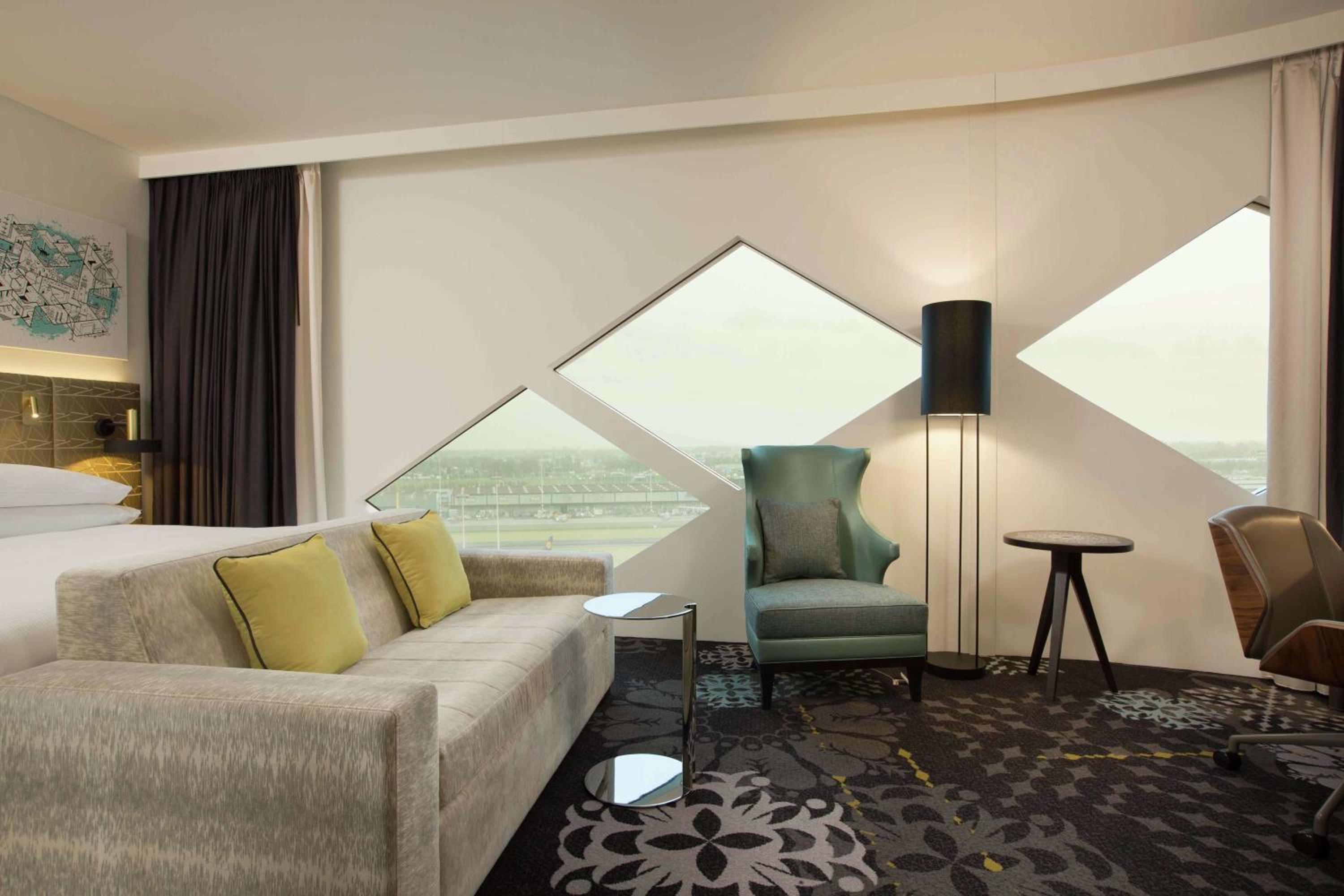 Executive Corner King Room - Lounge Access - Photo 2