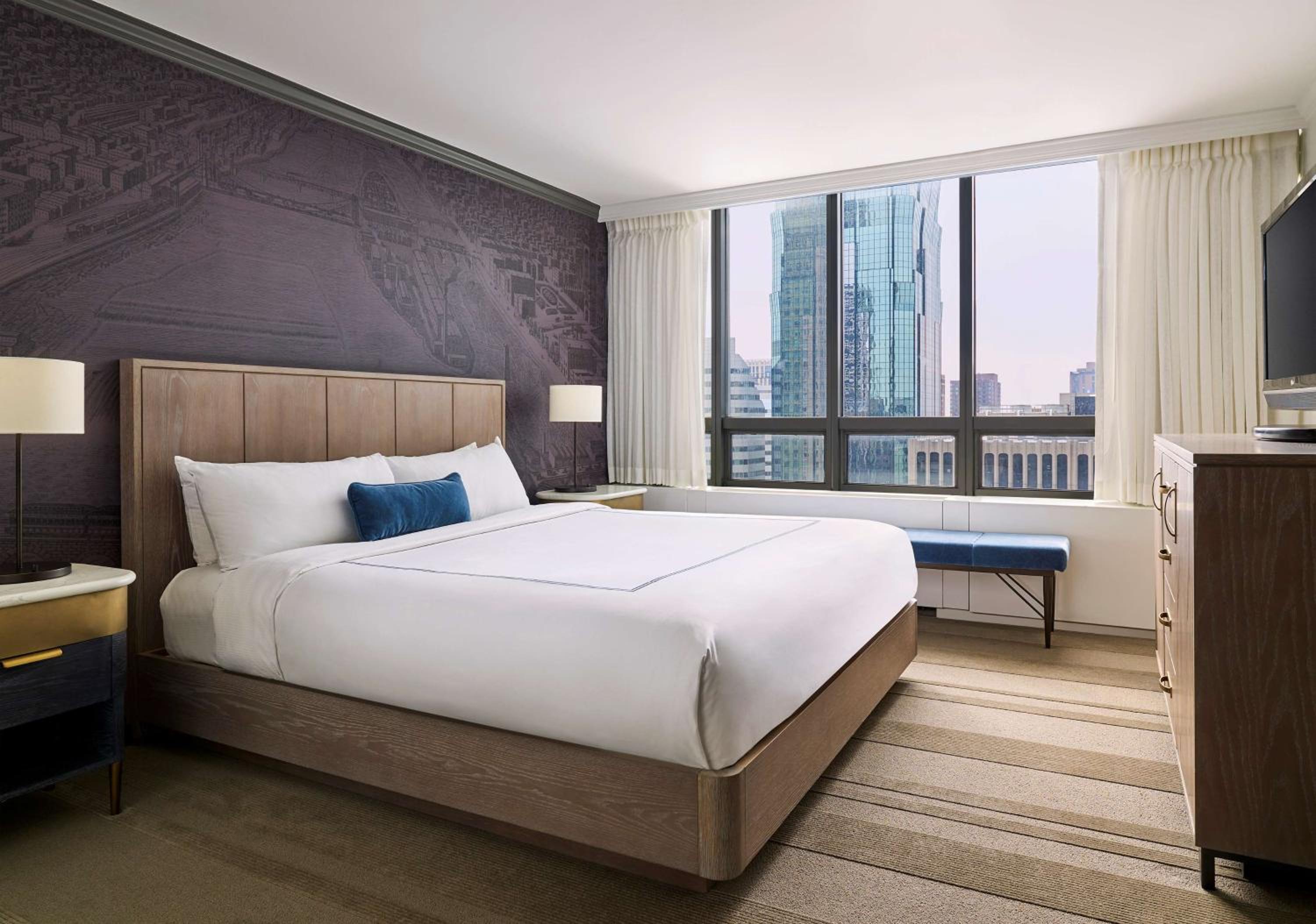 Premium King Room - Photo 1