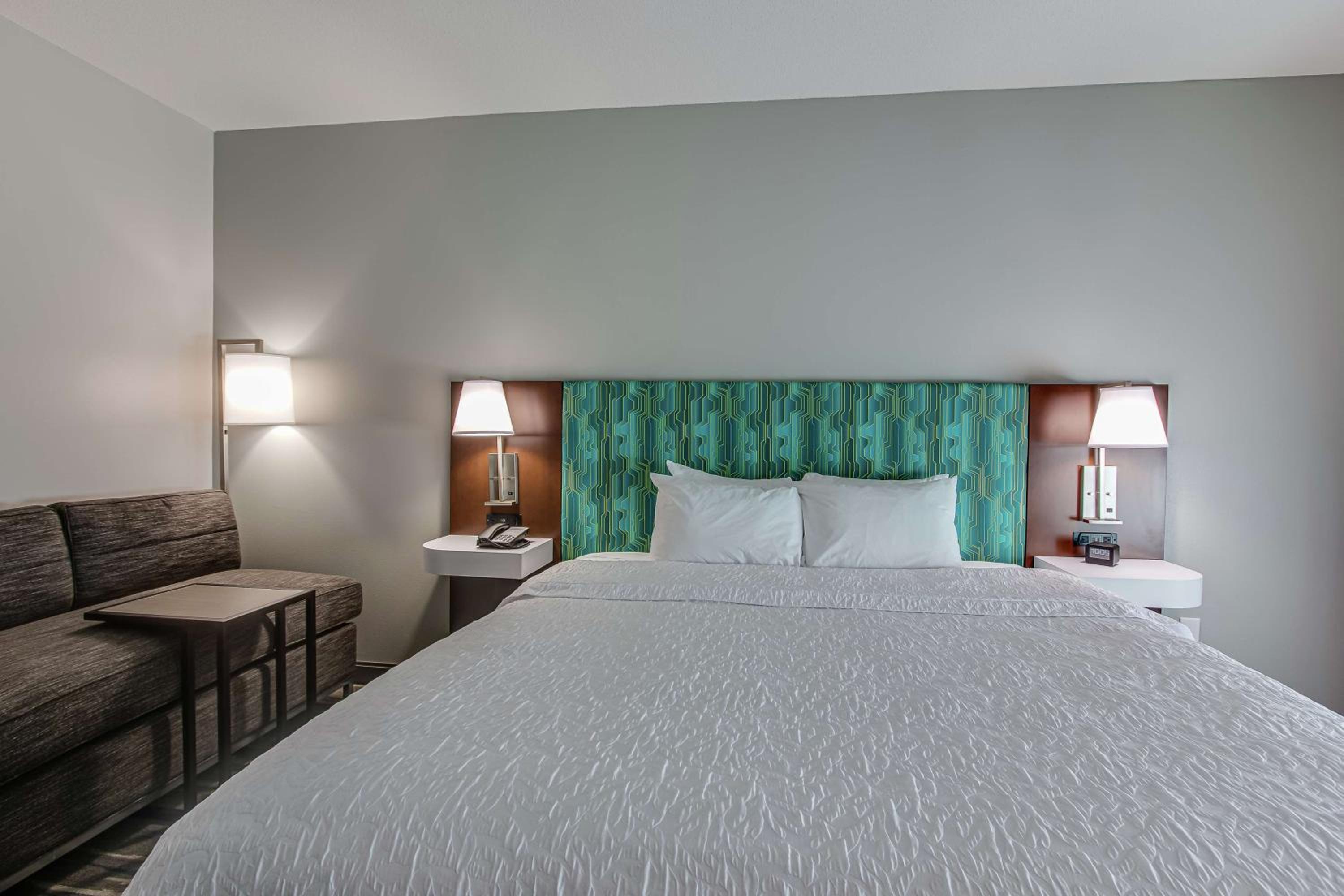 King Room - Mobility Access/Non-Smoking