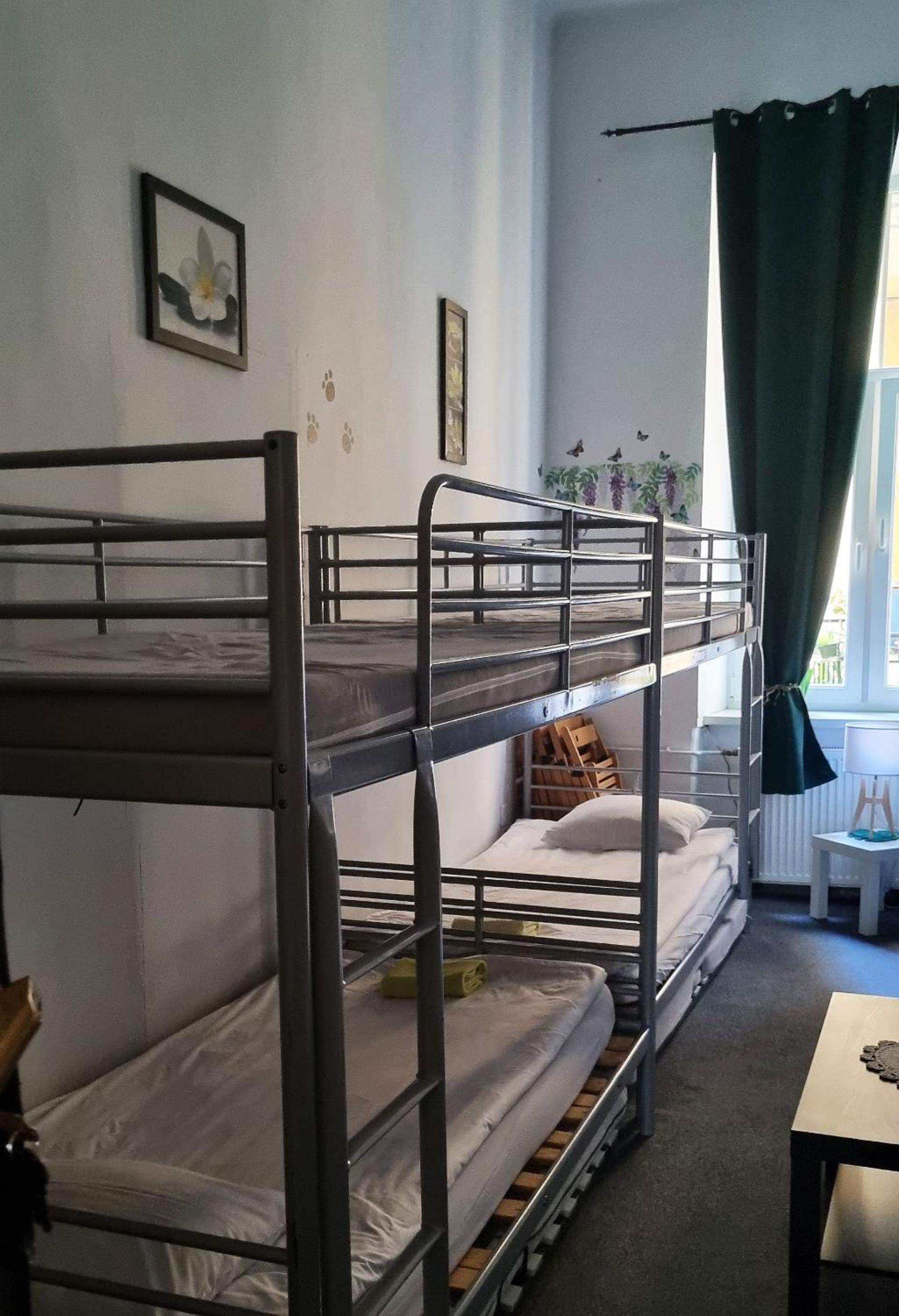 Quadruple Room - Photo 1