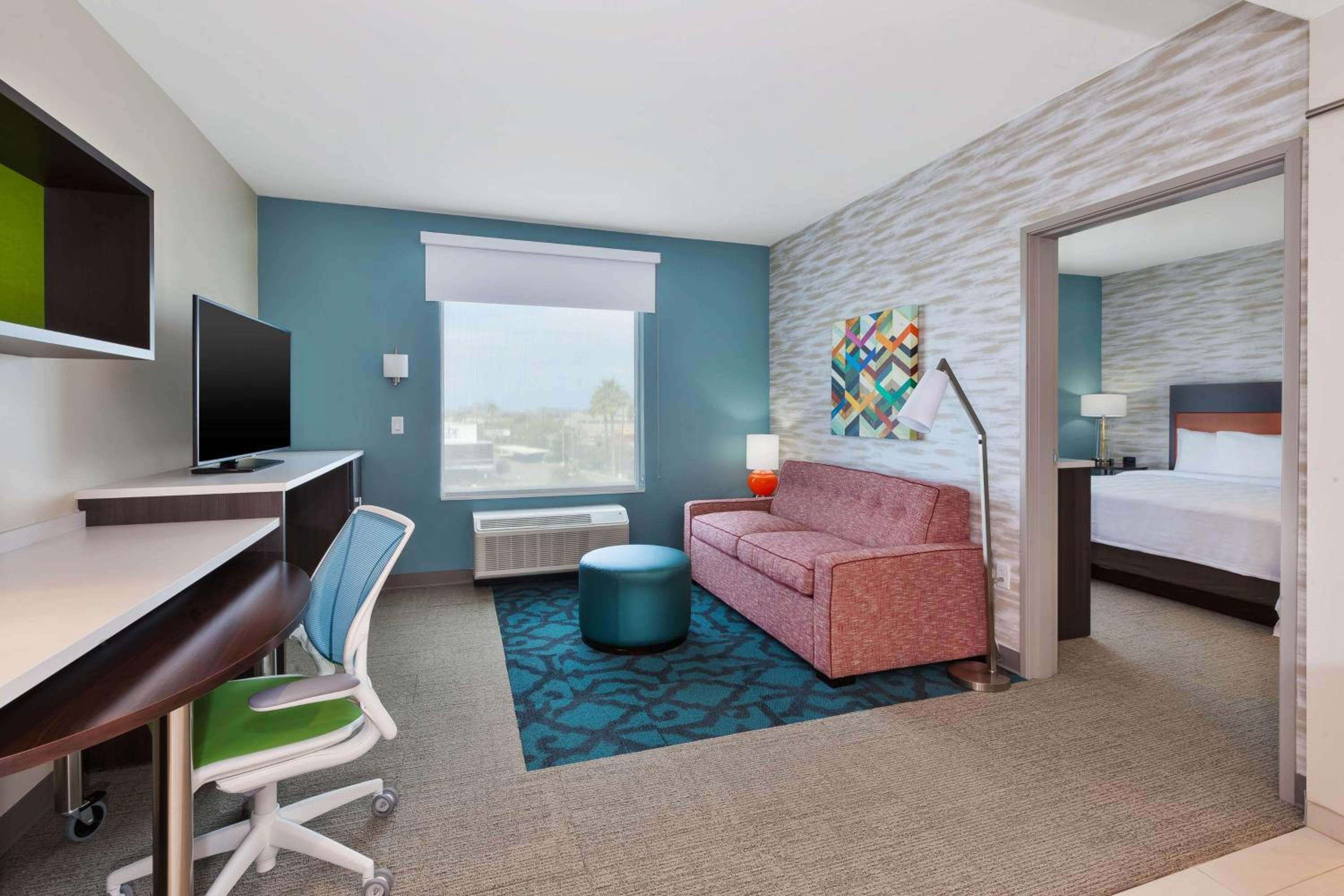 One-Bedroom King Suite - Non-Smoking - Photo 1