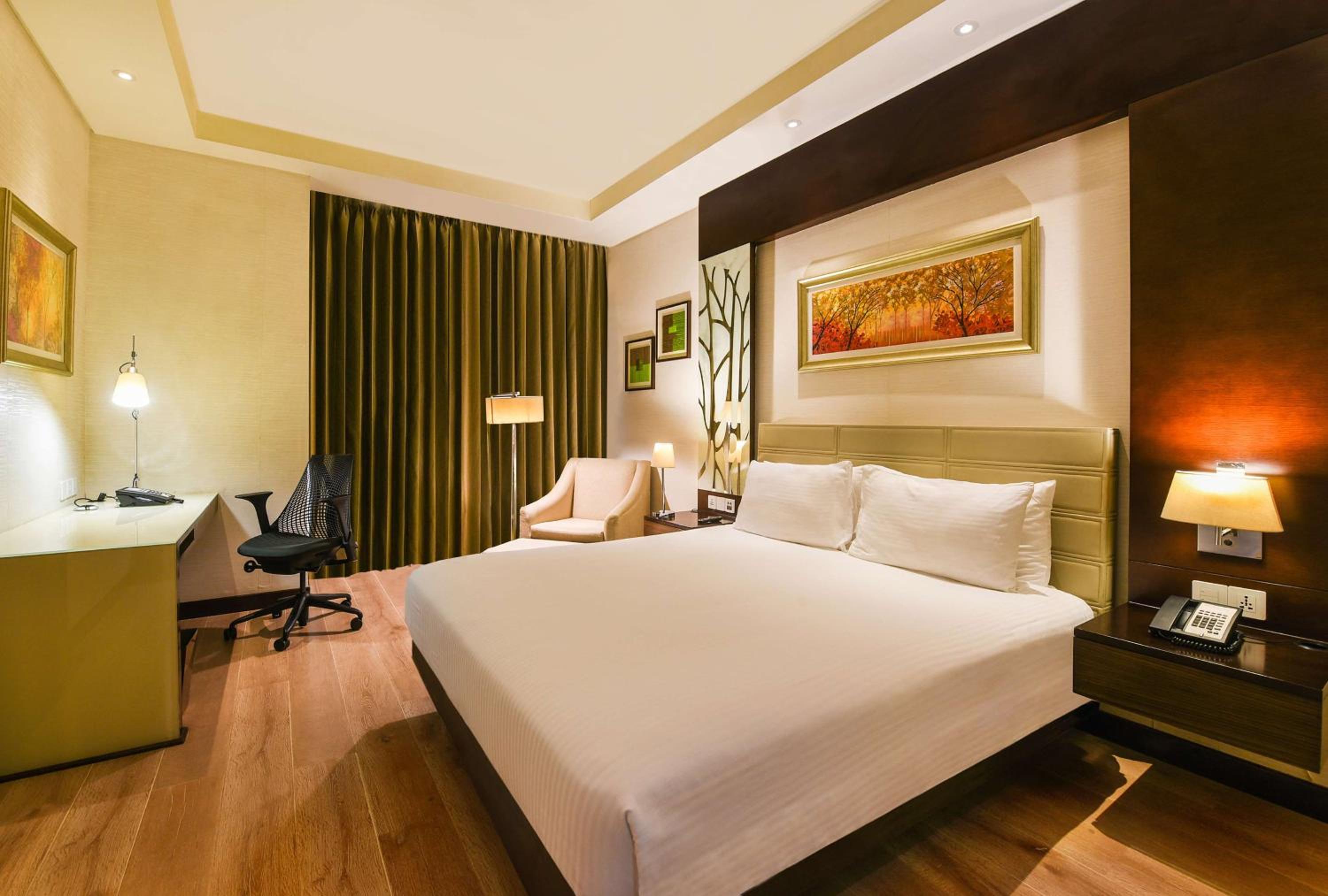Superior King Room Superior King Room