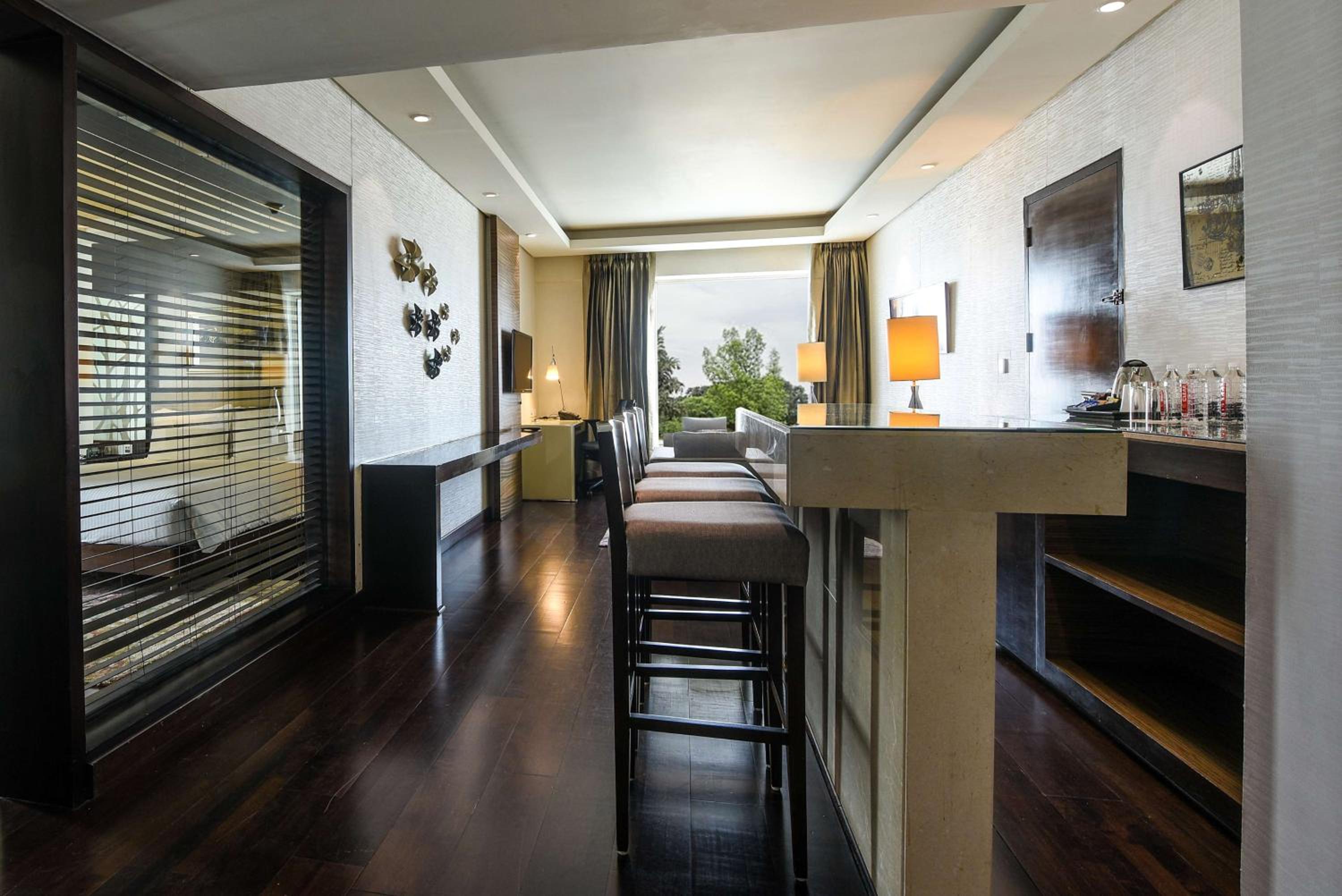 One-Bedroom Premium King Suite One-Bedroom Premium King Suite