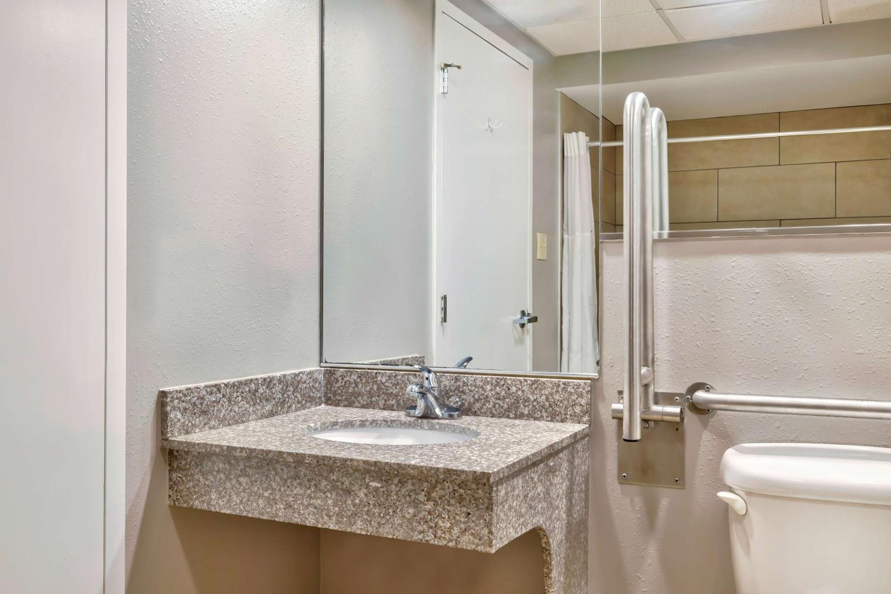 Queen Room with Two Queen Beds - Disability Access - Roll In Shower photo 3
