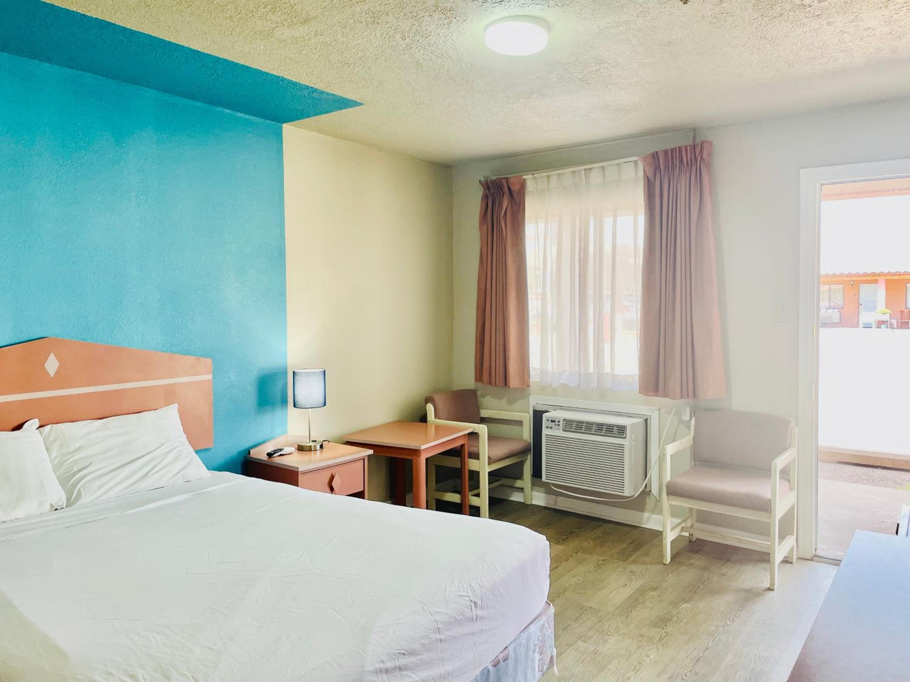 Deluxe Queen Room photo 3