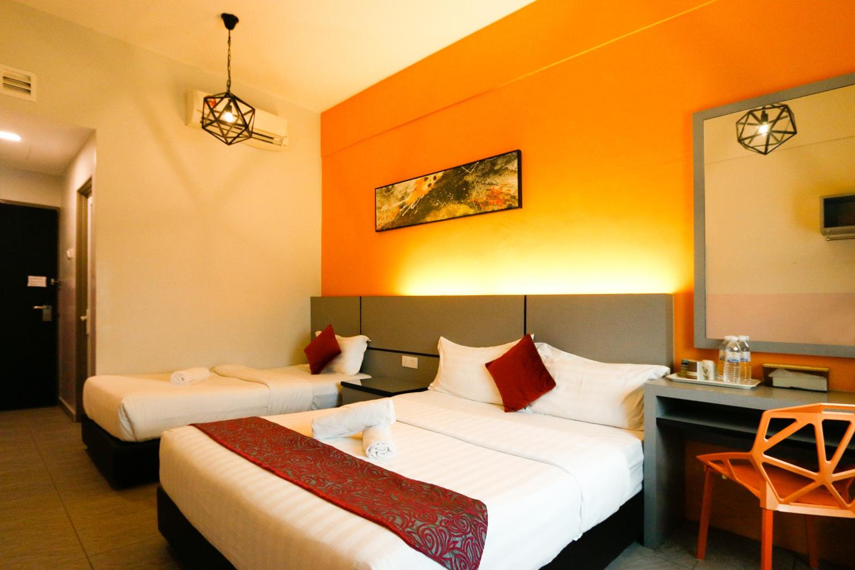 Triple Room