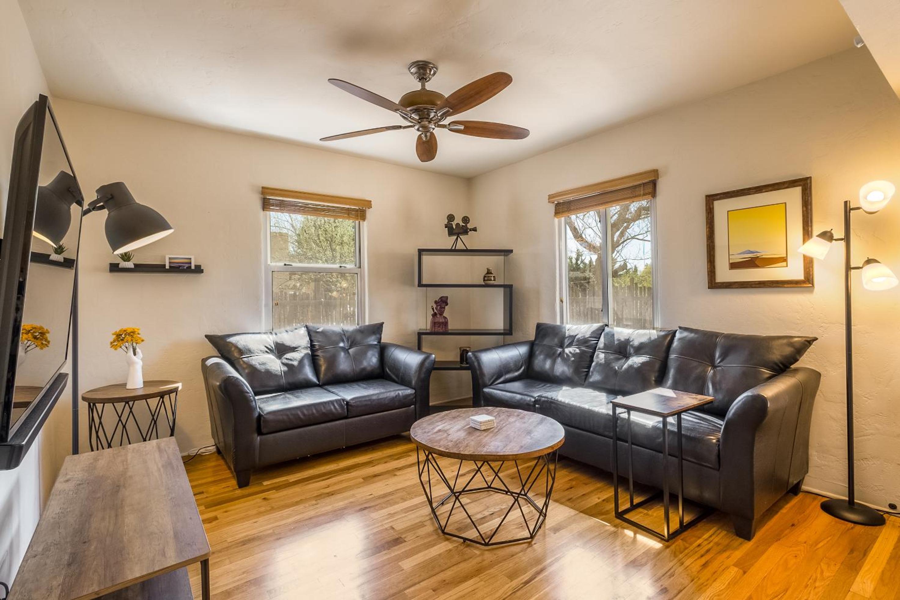 Three-Bedroom House photo 1