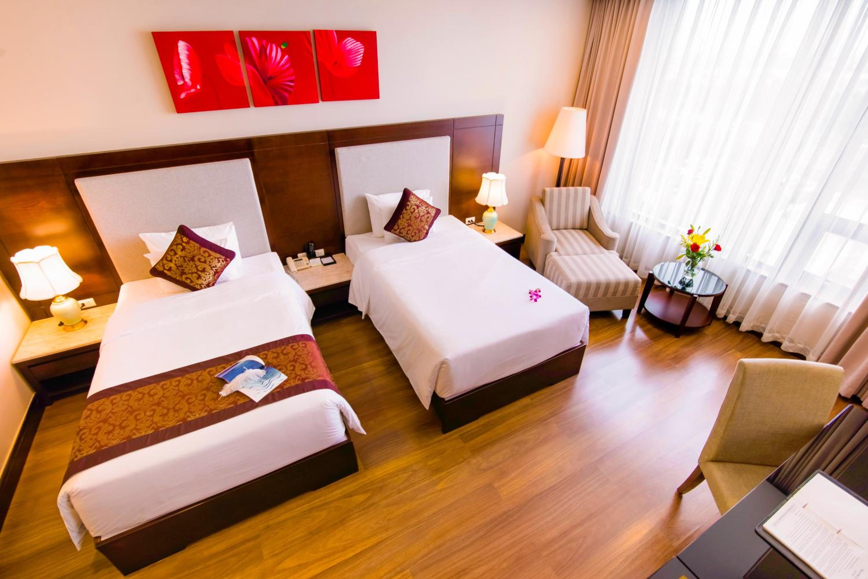 Superior Twin Room photo 2