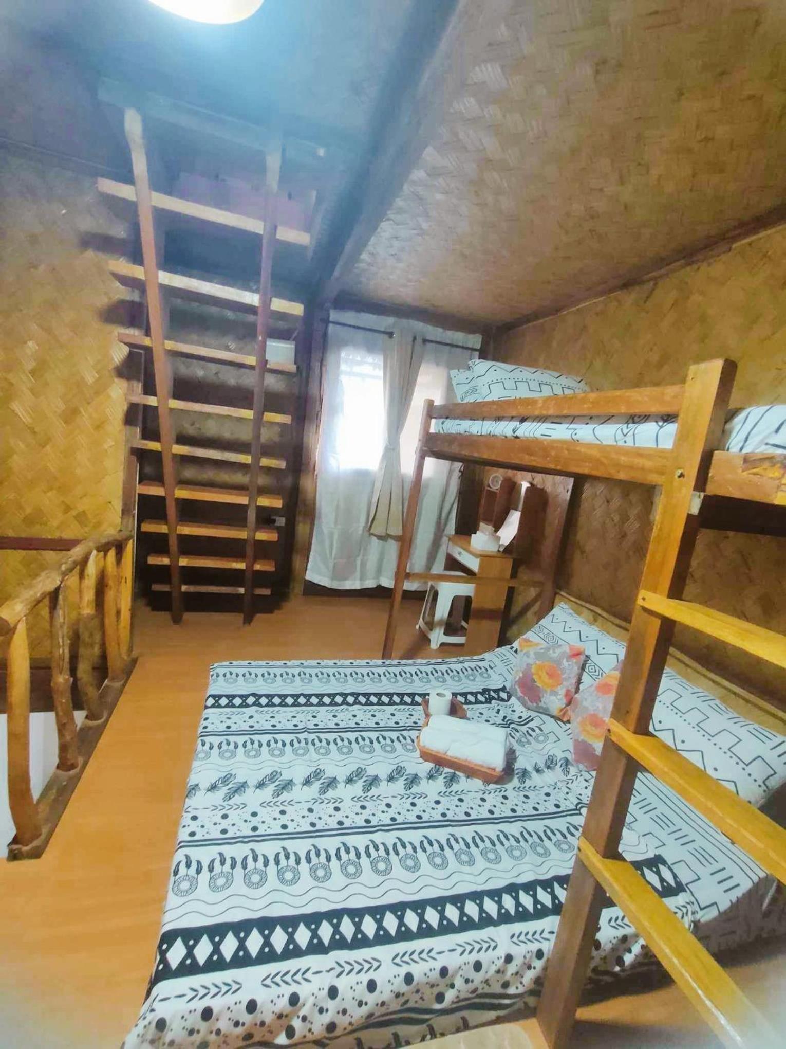 One-Bedroom House photo 2