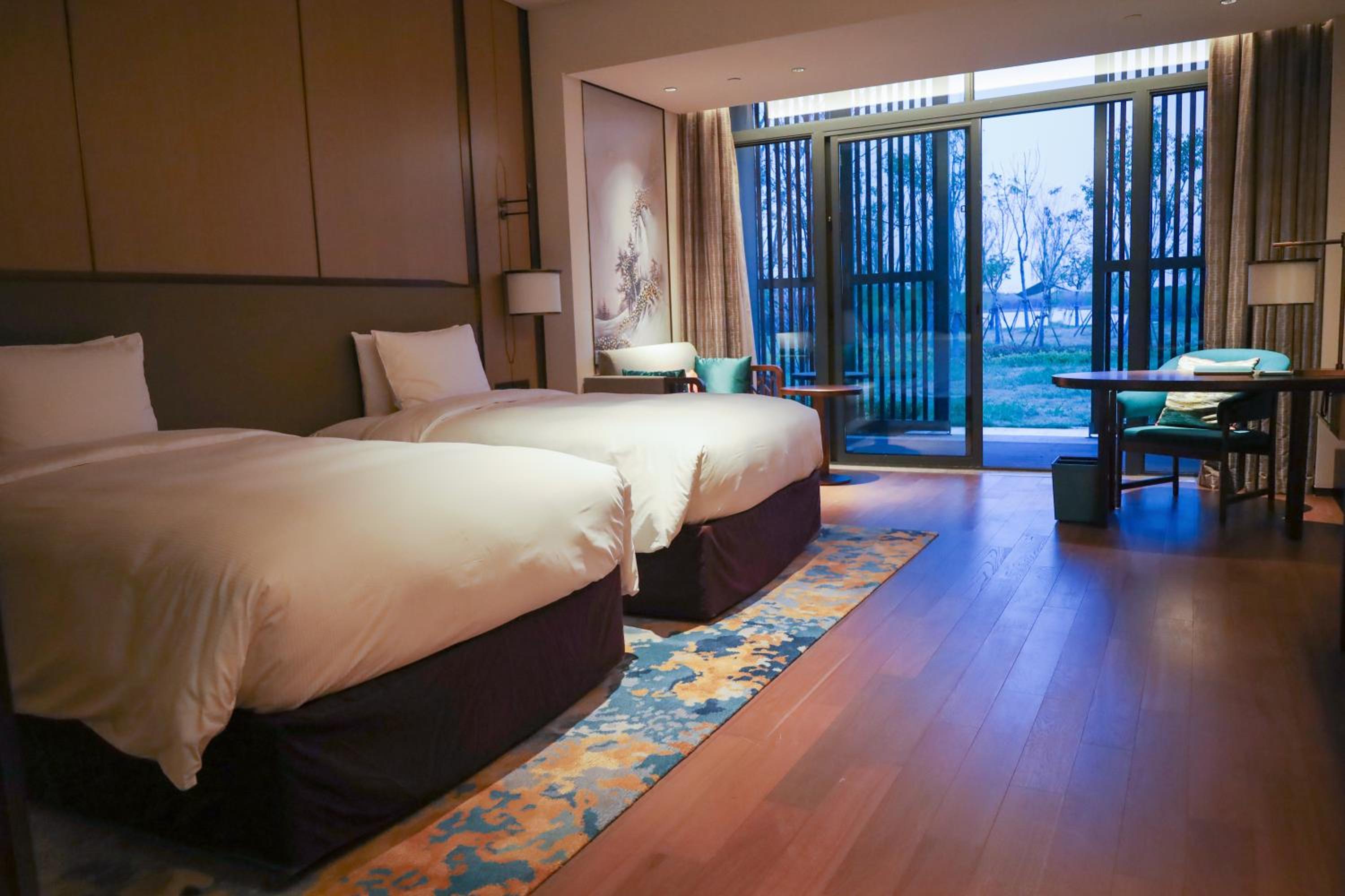 Two-Bedroom King Villa with Pool thumbnail 6