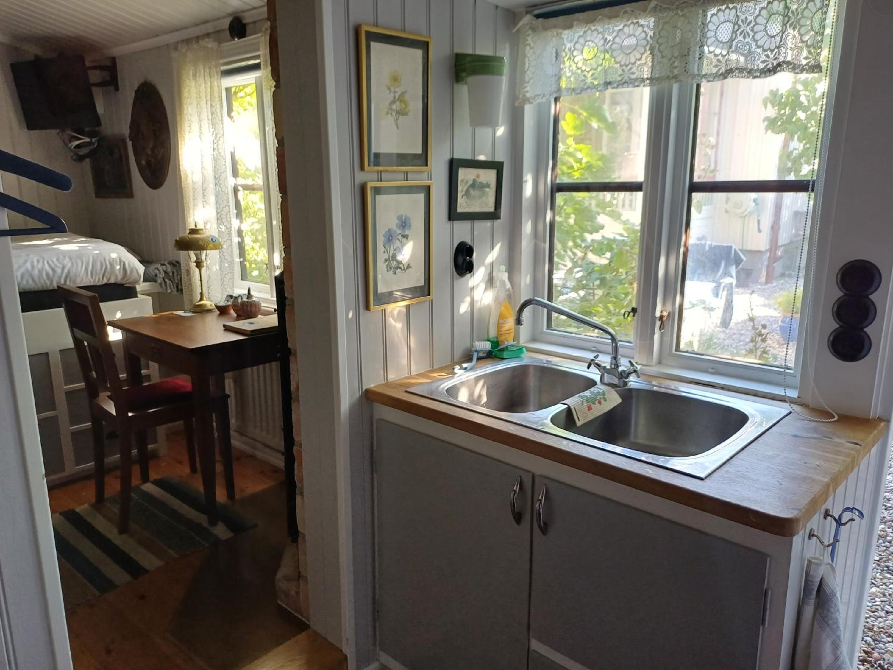 Double Room - Photo 2