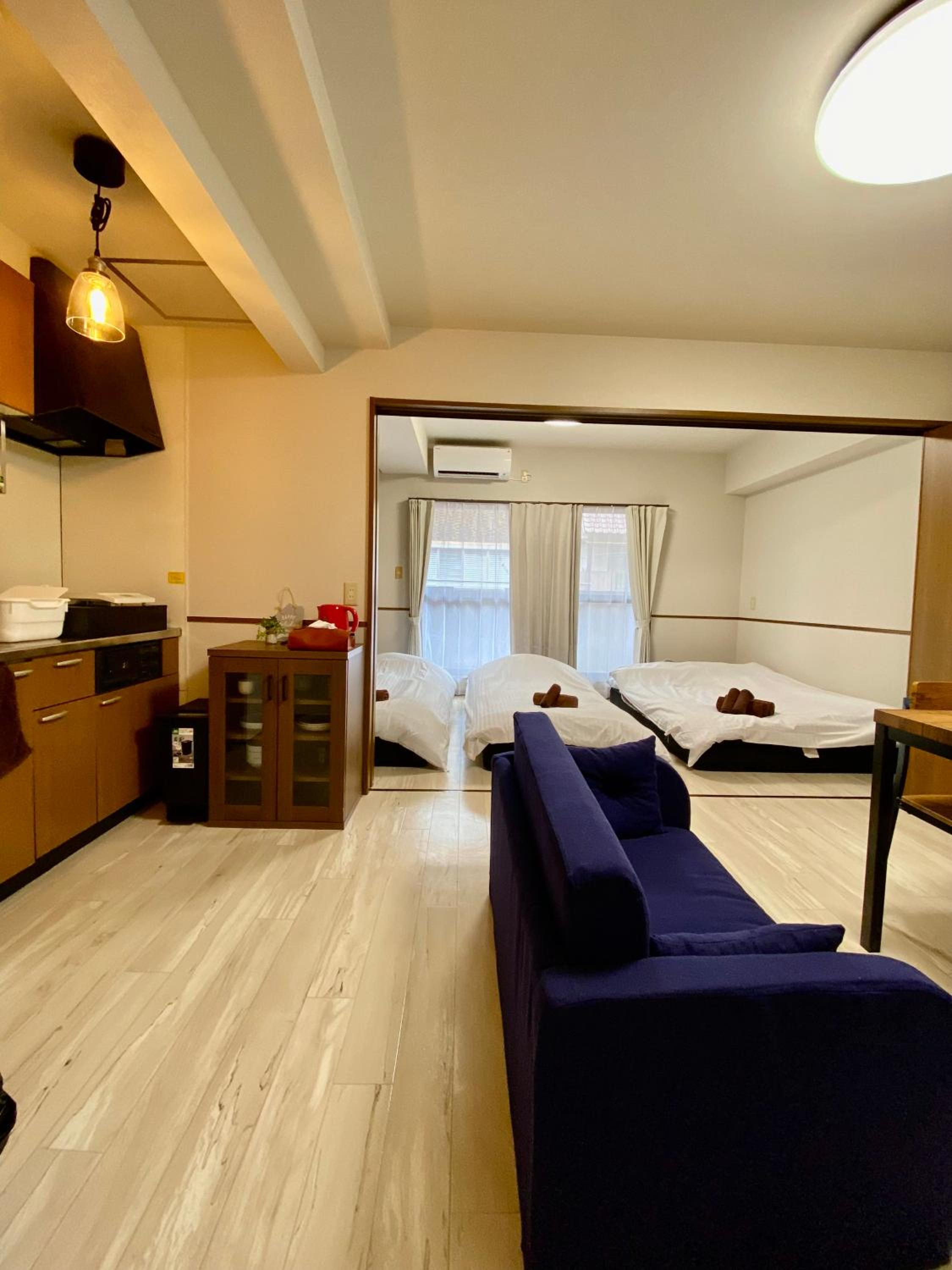 Family Room with Private Bathroom photo 1