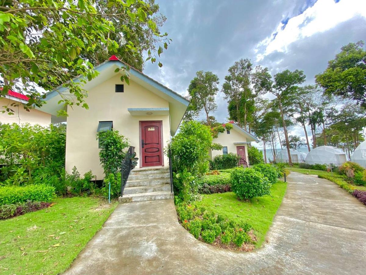 Family Bungalow - Photo 5