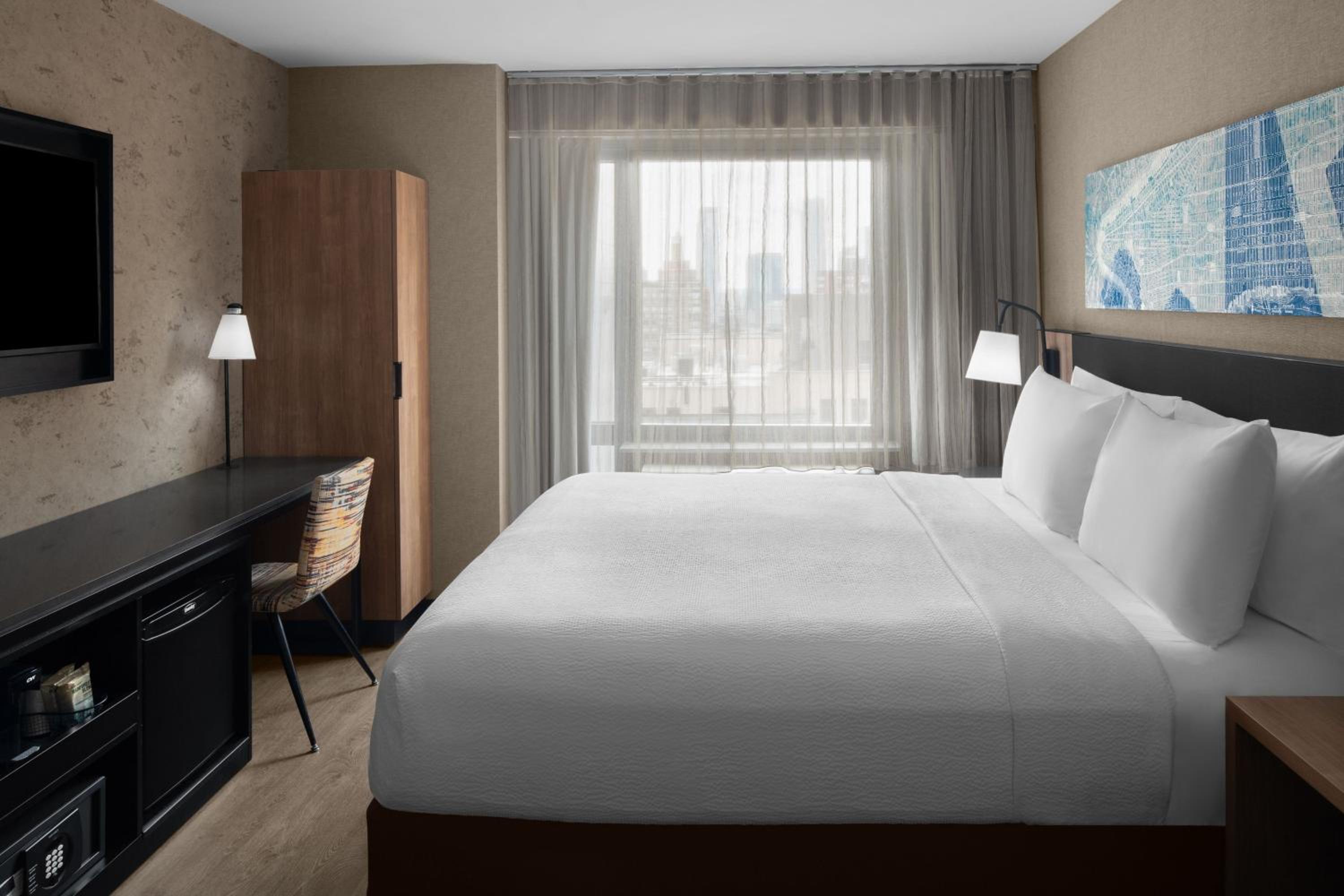 King Room - Hearing Accessible