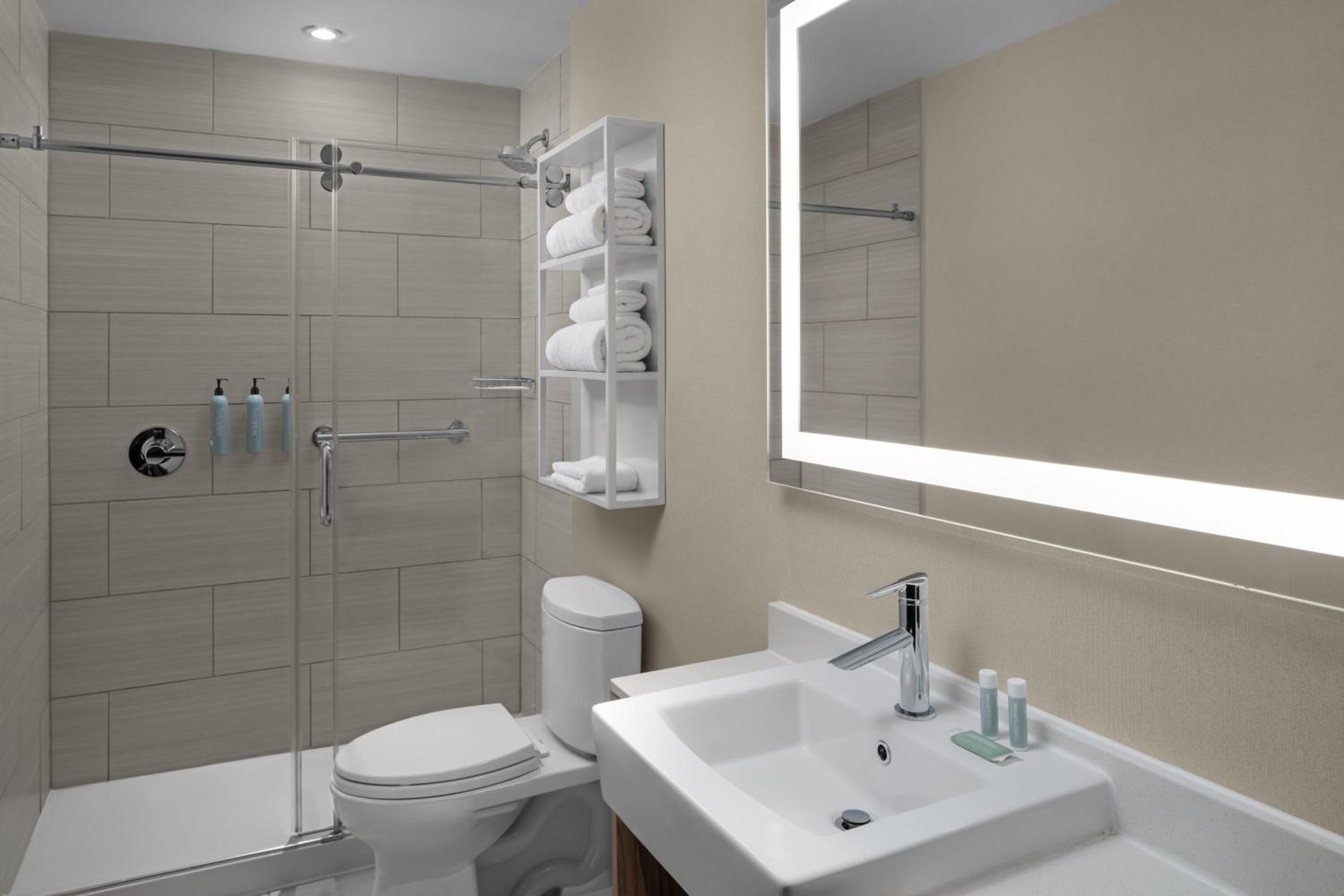 Double Room with Two Double Beds and Roll-in Shower - Mobility and Hearing Accessible