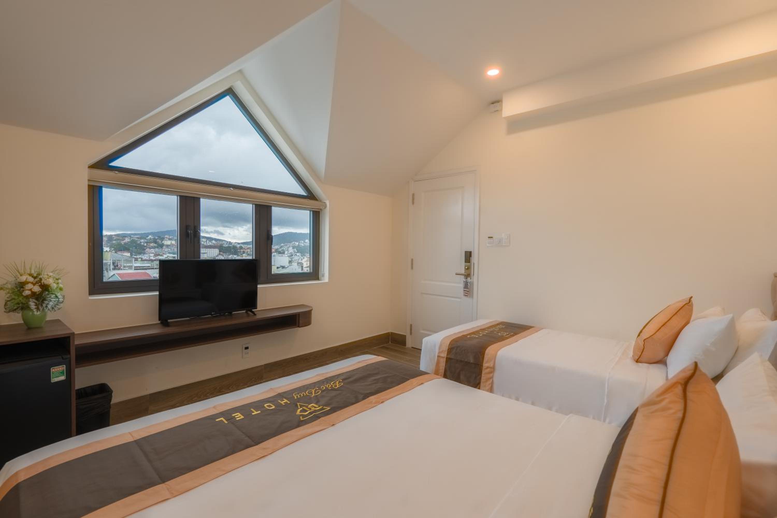 Standard Triple Room photo 3