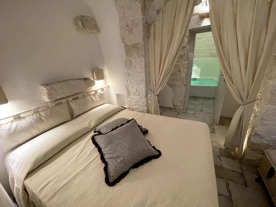 Villa with Private Pool photo 2