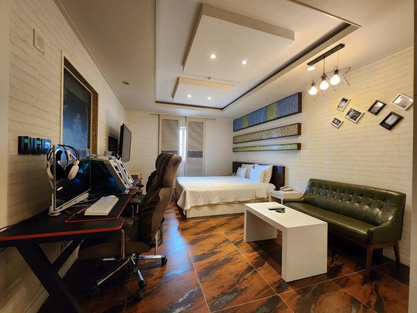 Deluxe Double Room With 2pc