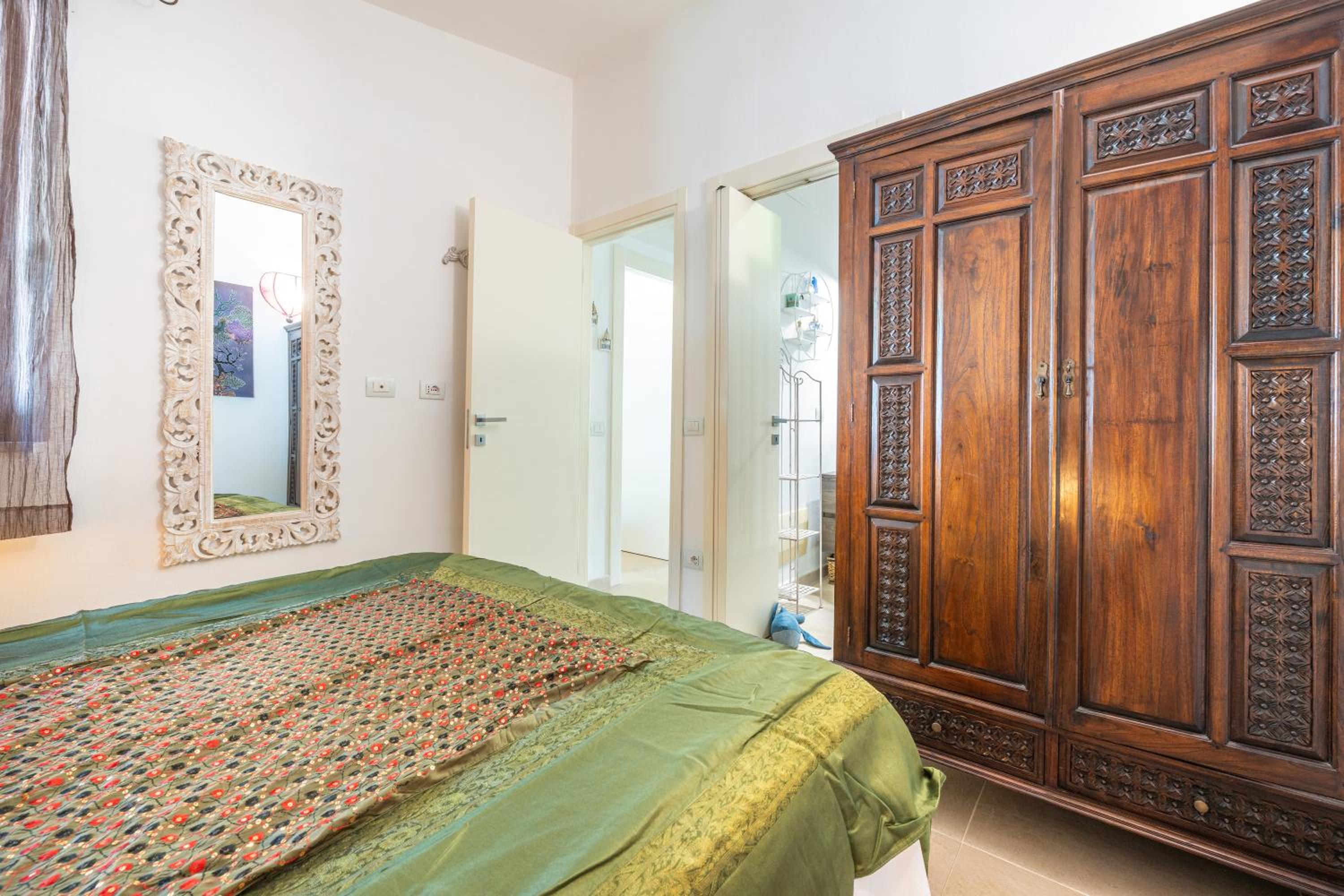 Two-Bedroom House - Photo 12