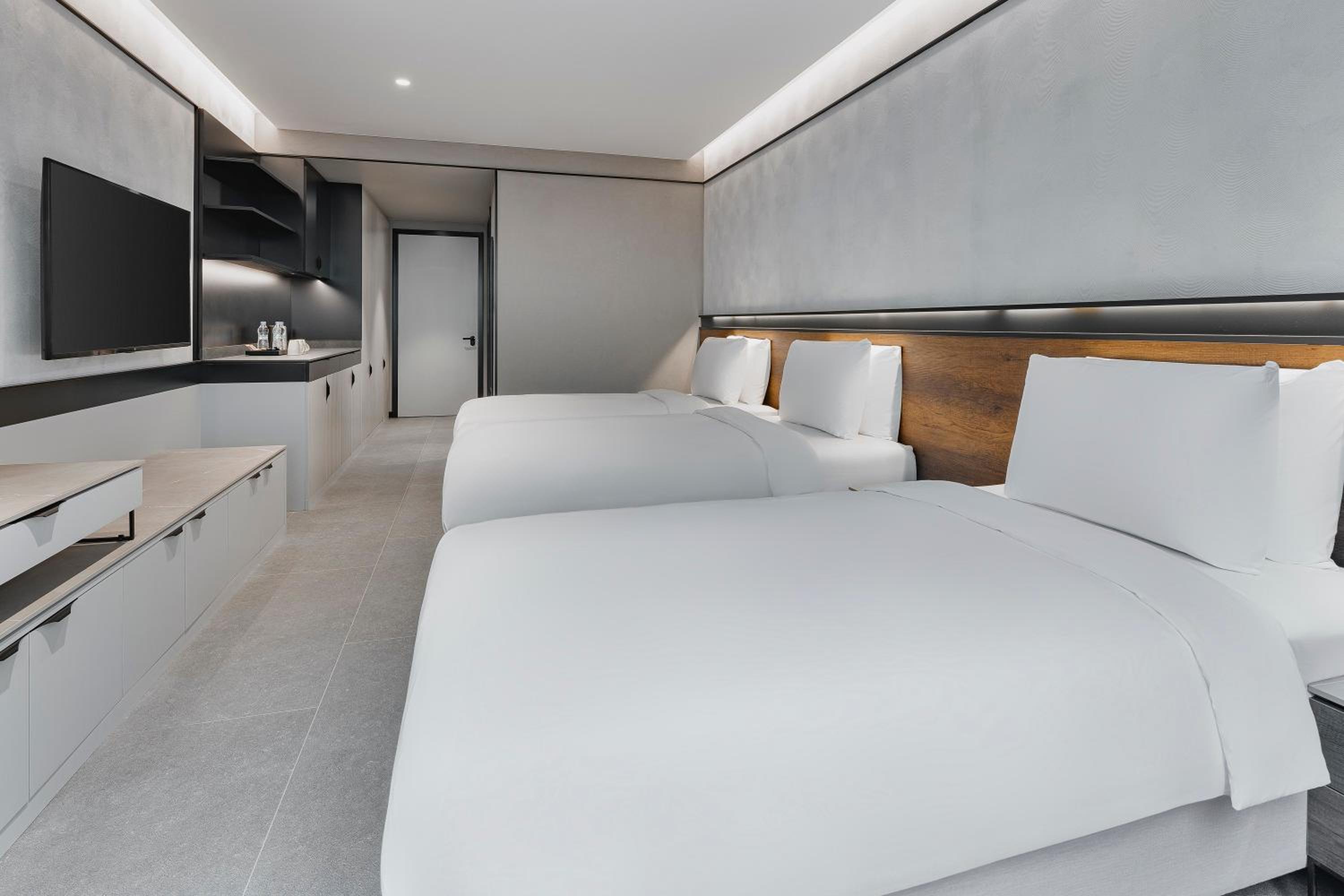 Triple Room with Balcony photo 3