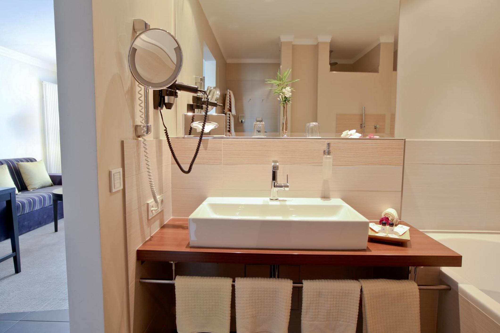 Deluxe East double room in the wellness hotel - Photo 4
