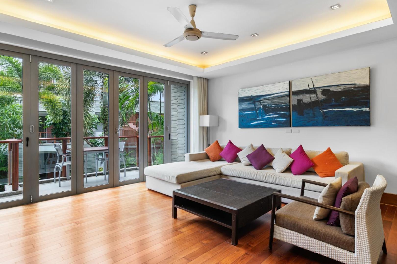 Apartment with Balcony photo 1