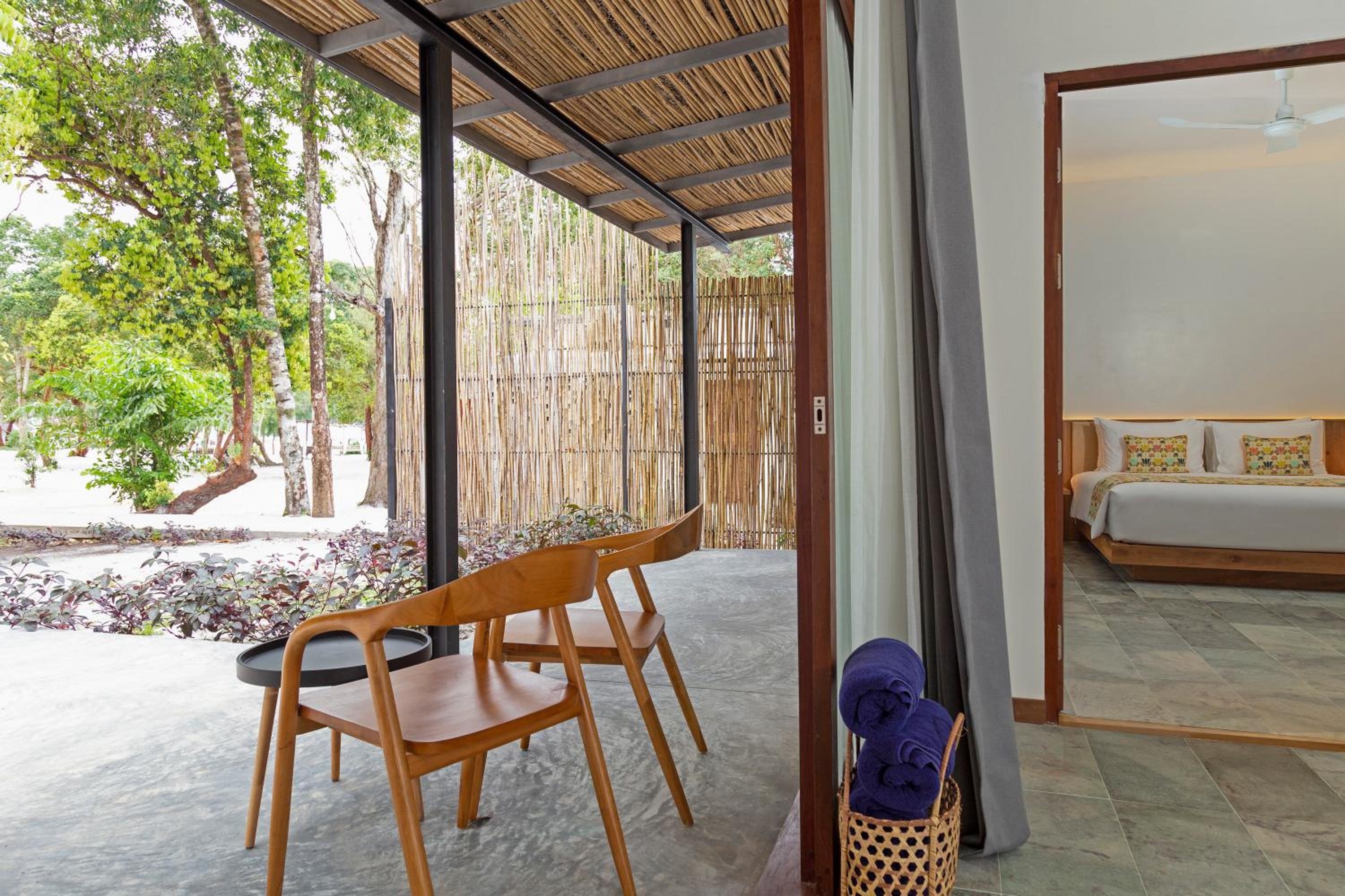 Two-Bedroom Villa - Photo 7