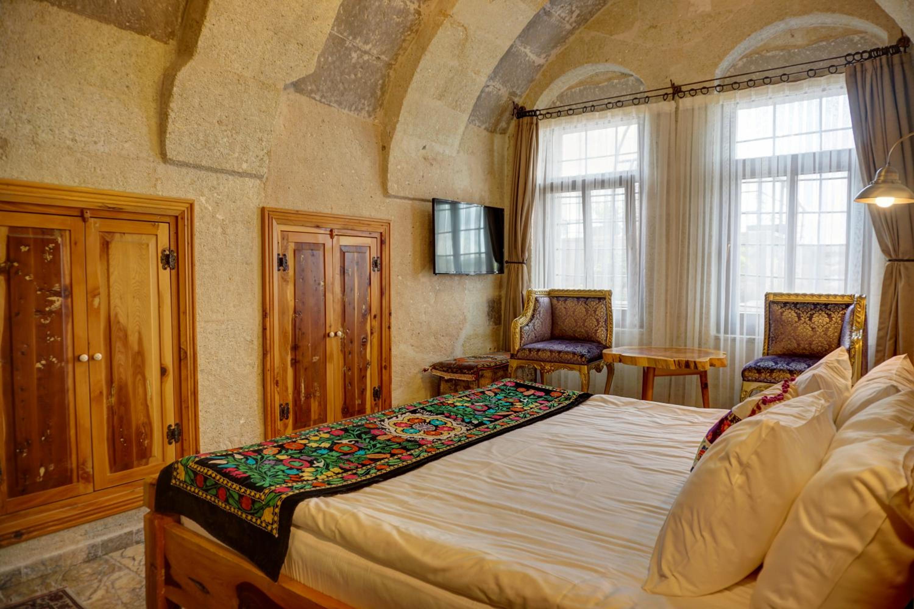 Arch Room - Photo 7