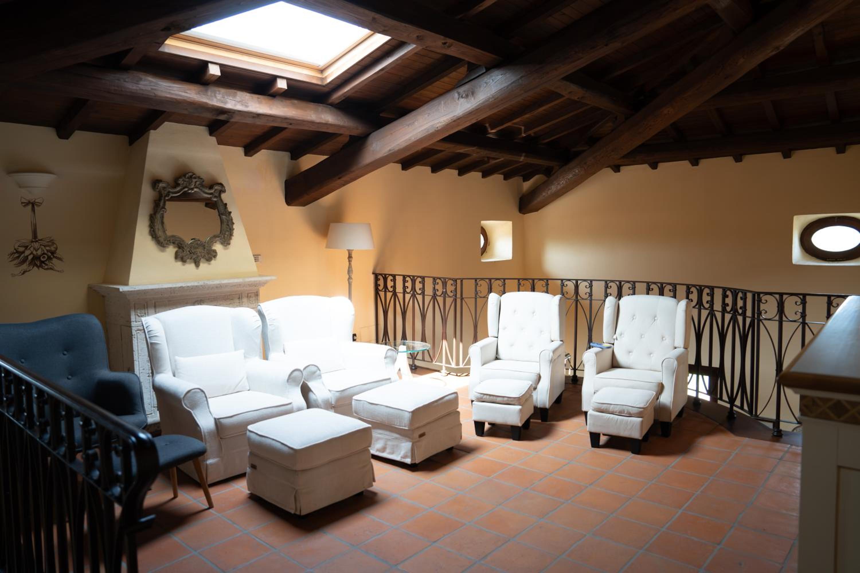 Queen Room with Pool View photo 1