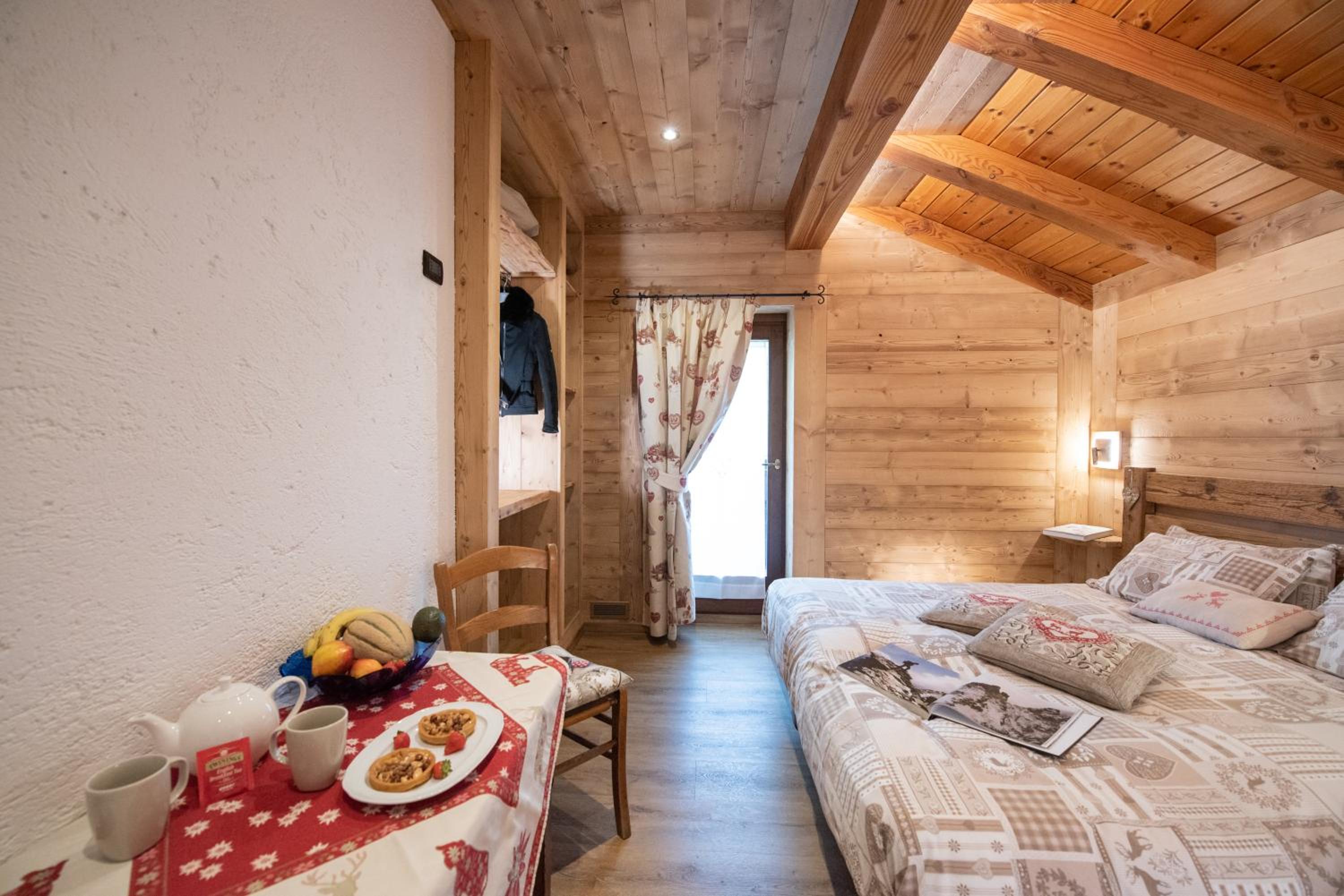 Superior Chalet photo 3