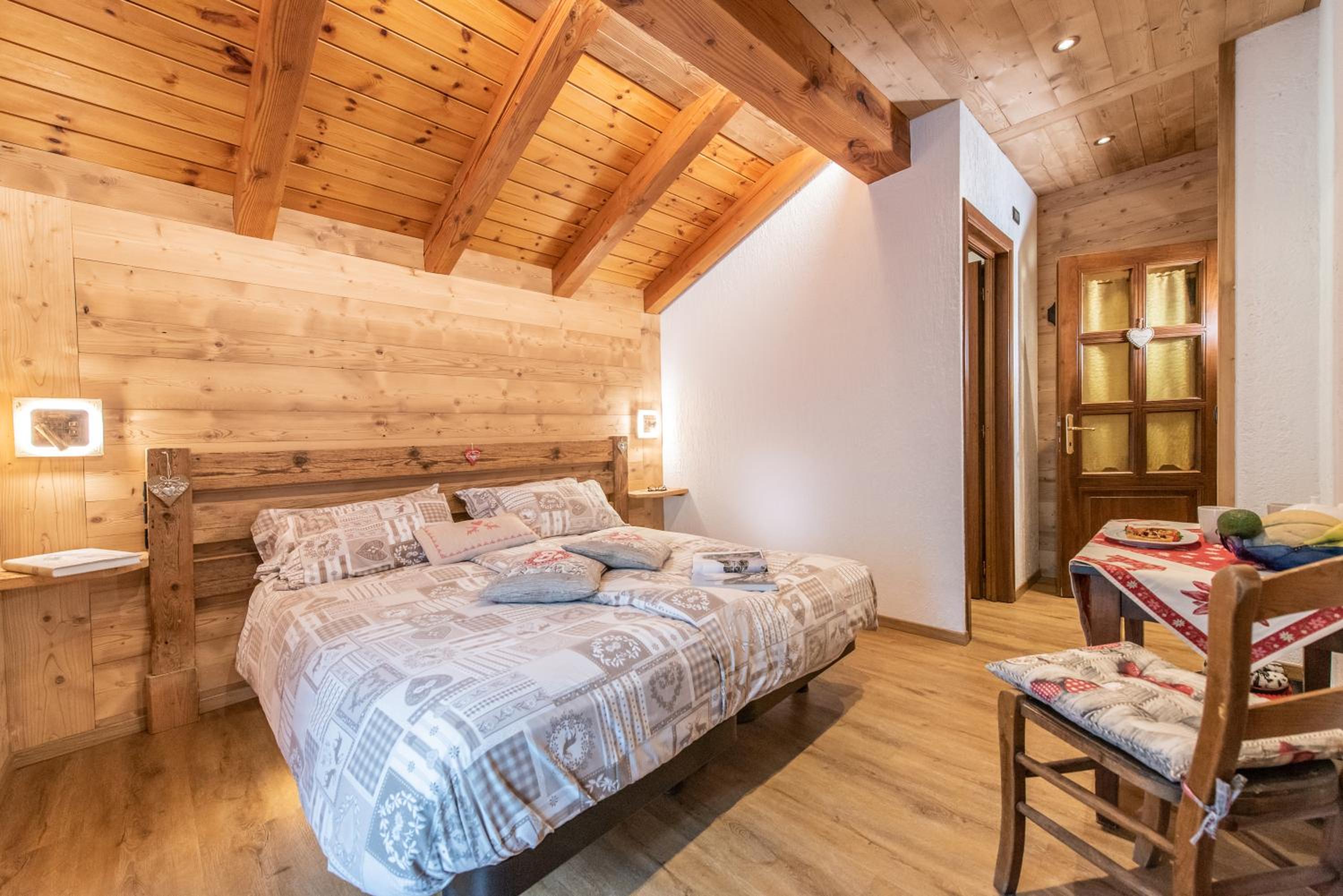 Superior Chalet photo 2