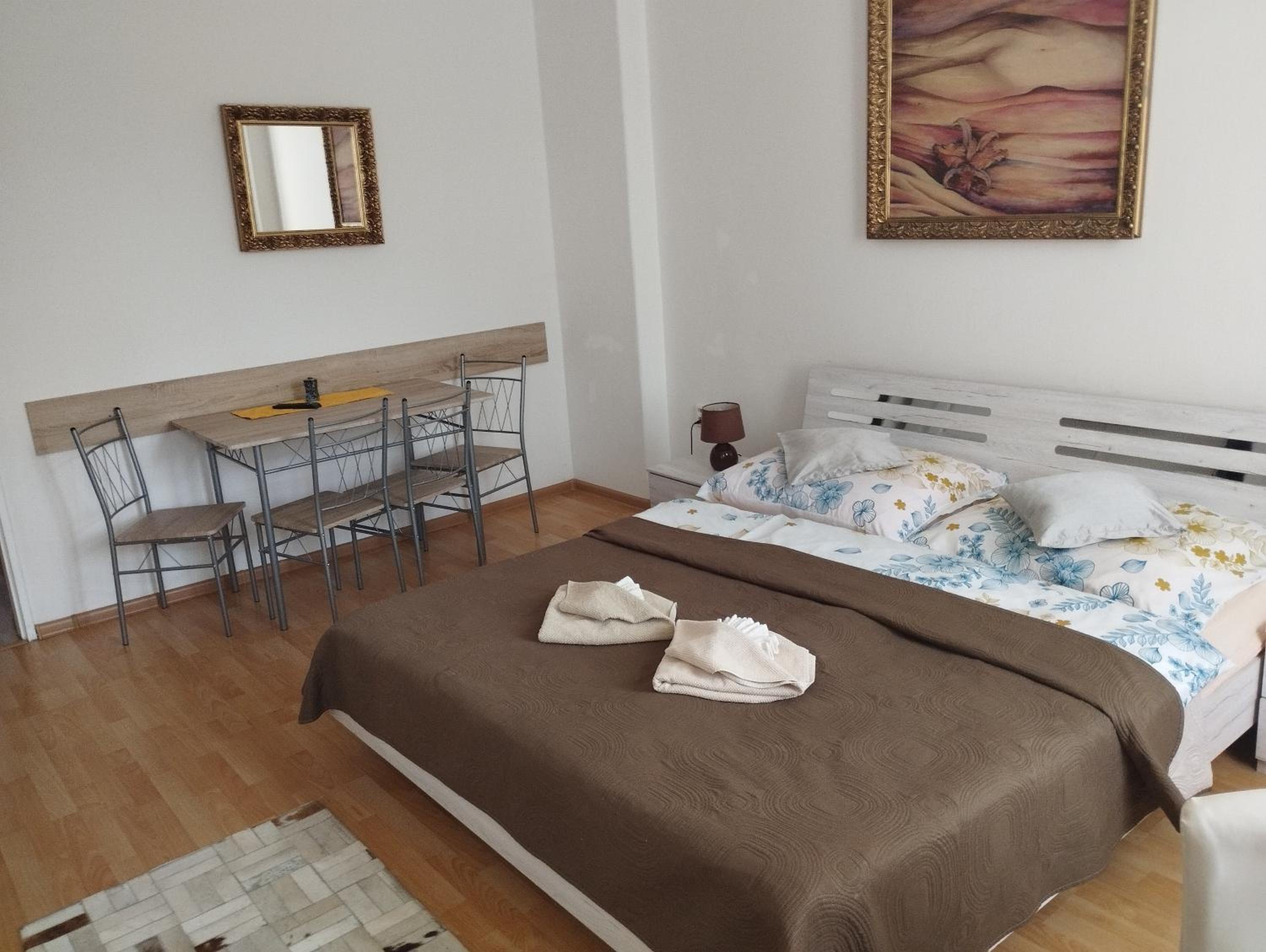One-Bedroom Family Apartment - Photo 26