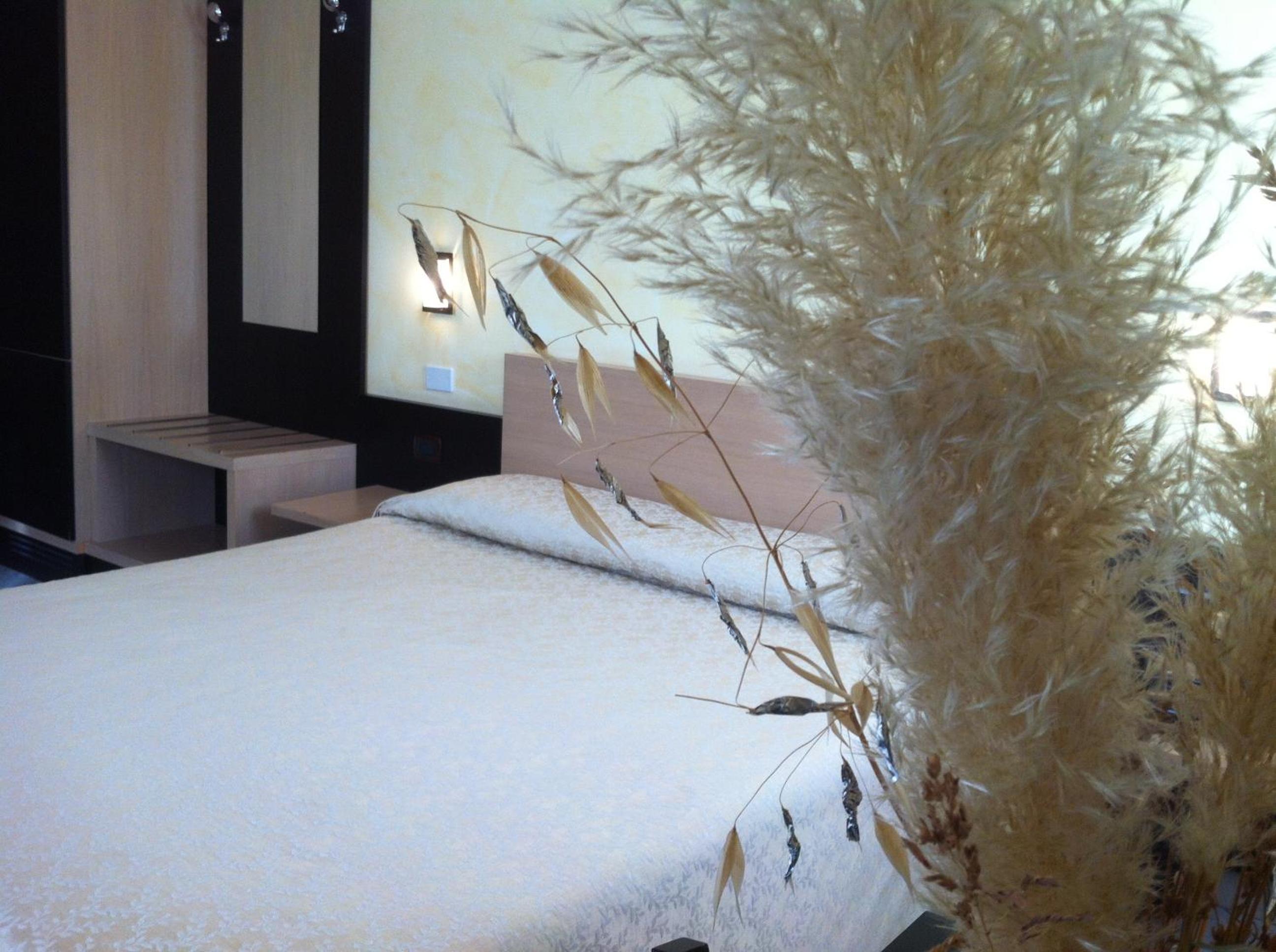 Double or Twin Room - Photo 2