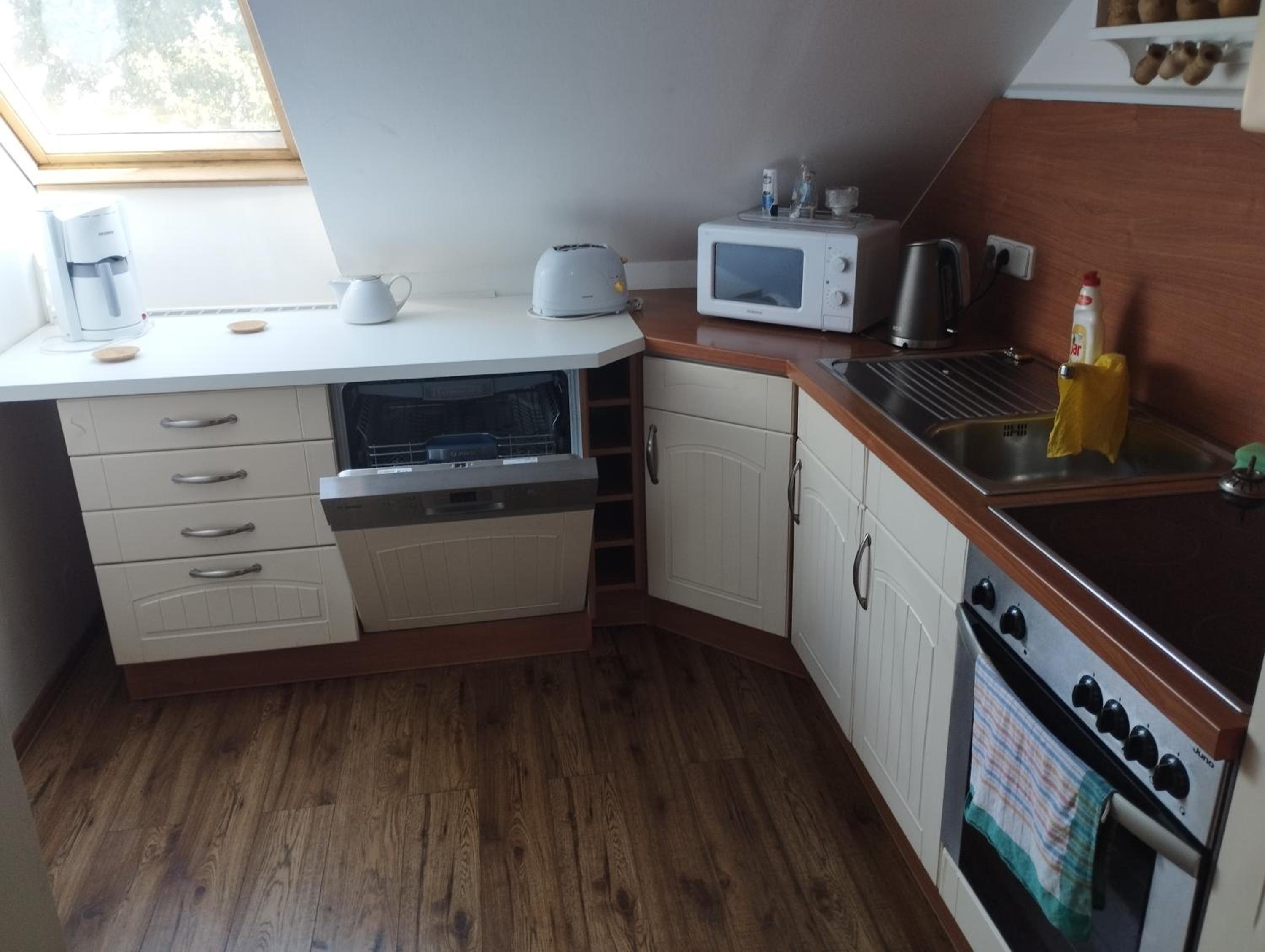 Two-Bedroom Family Apartment - Photo 18