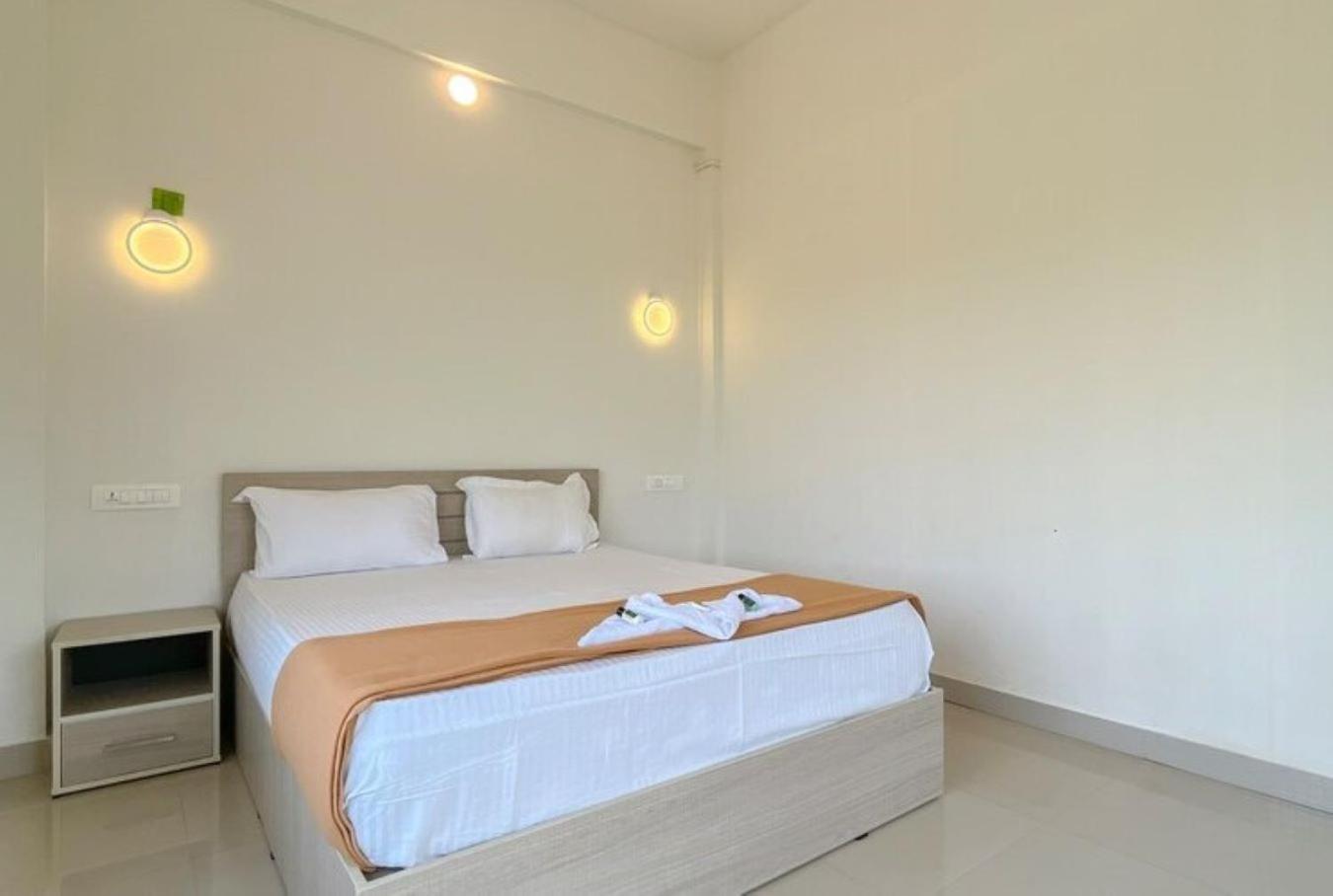 Double Room With Private Bathroom photo 1