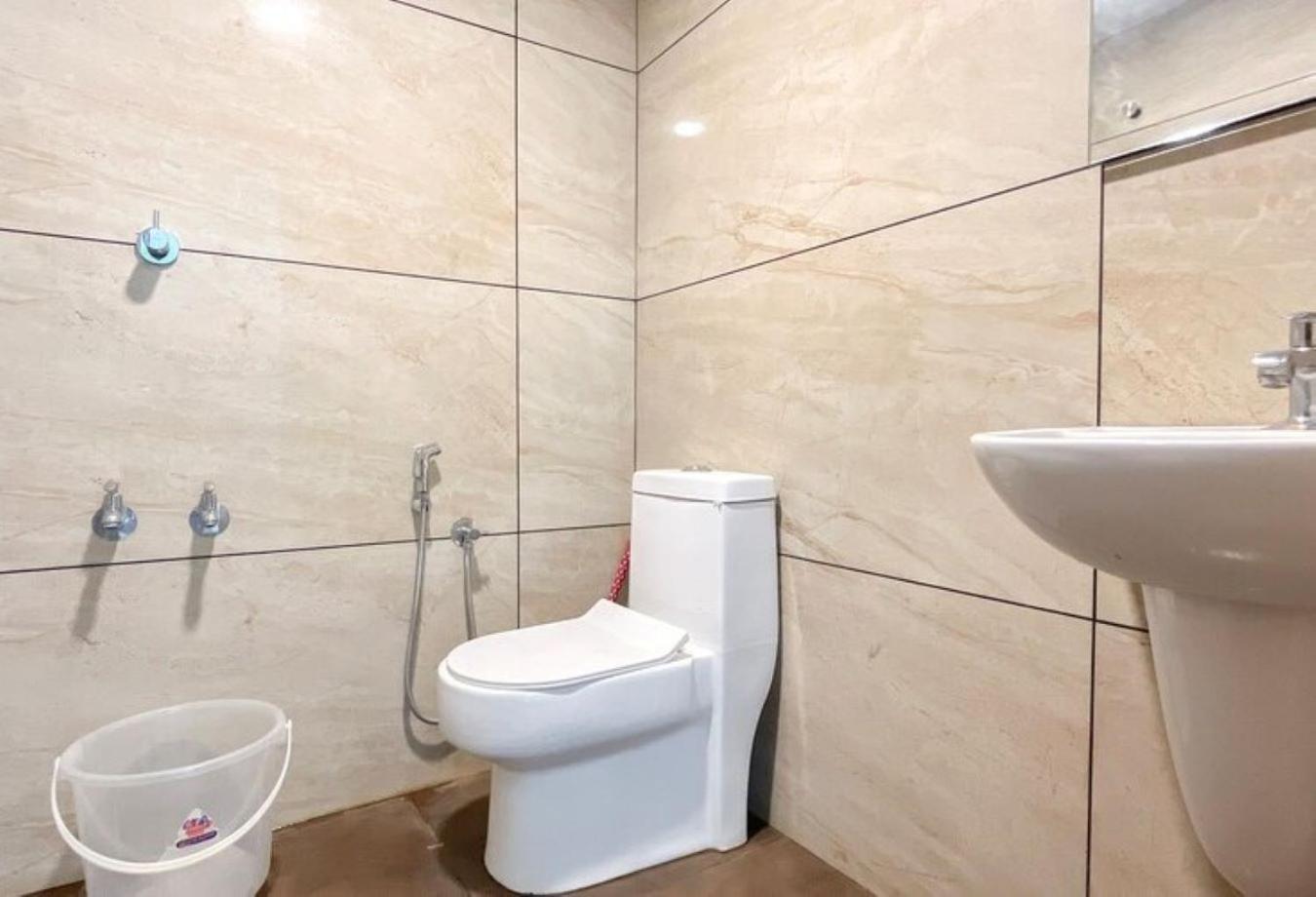 Double Room With Private Bathroom photo 3