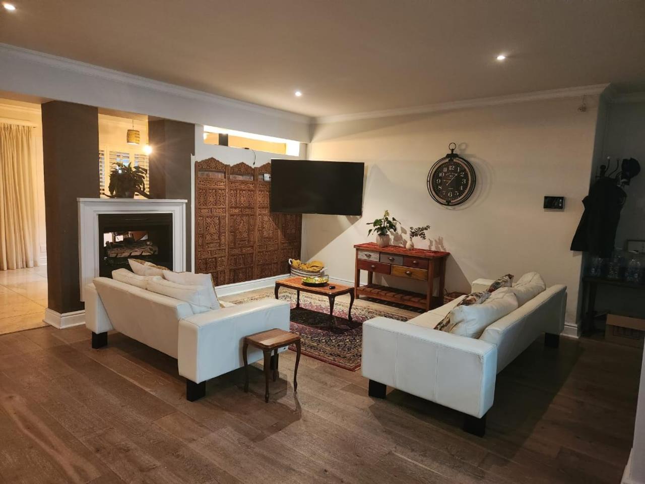 Luxury Holiday Home photo 1