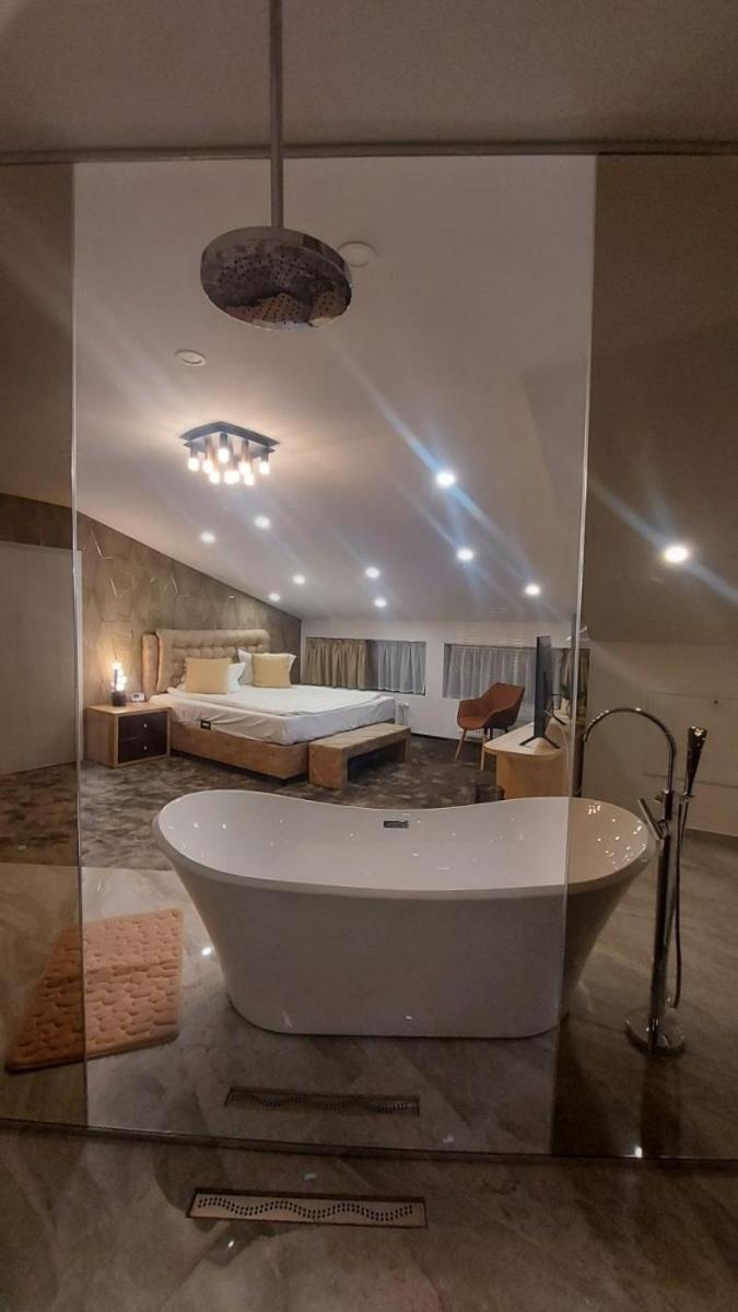 Superior Apartment - Photo 10