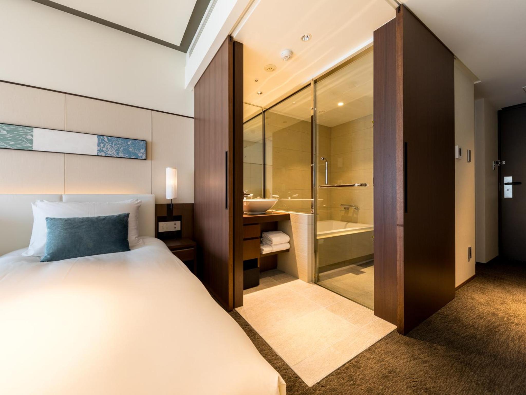 Standard Twin Room - Non-Smoking - Photo 11