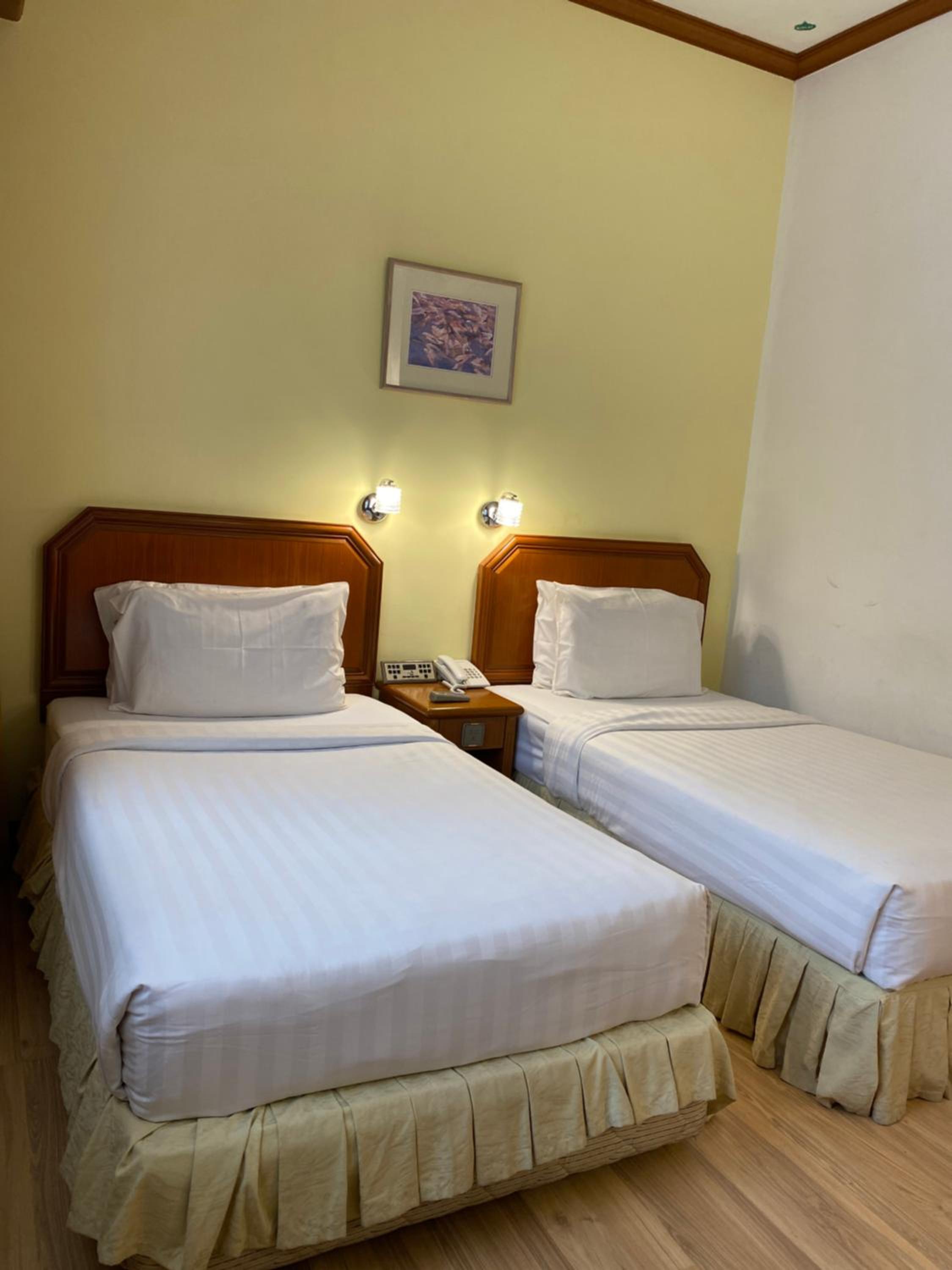 Superior Twin Room - Photo 4