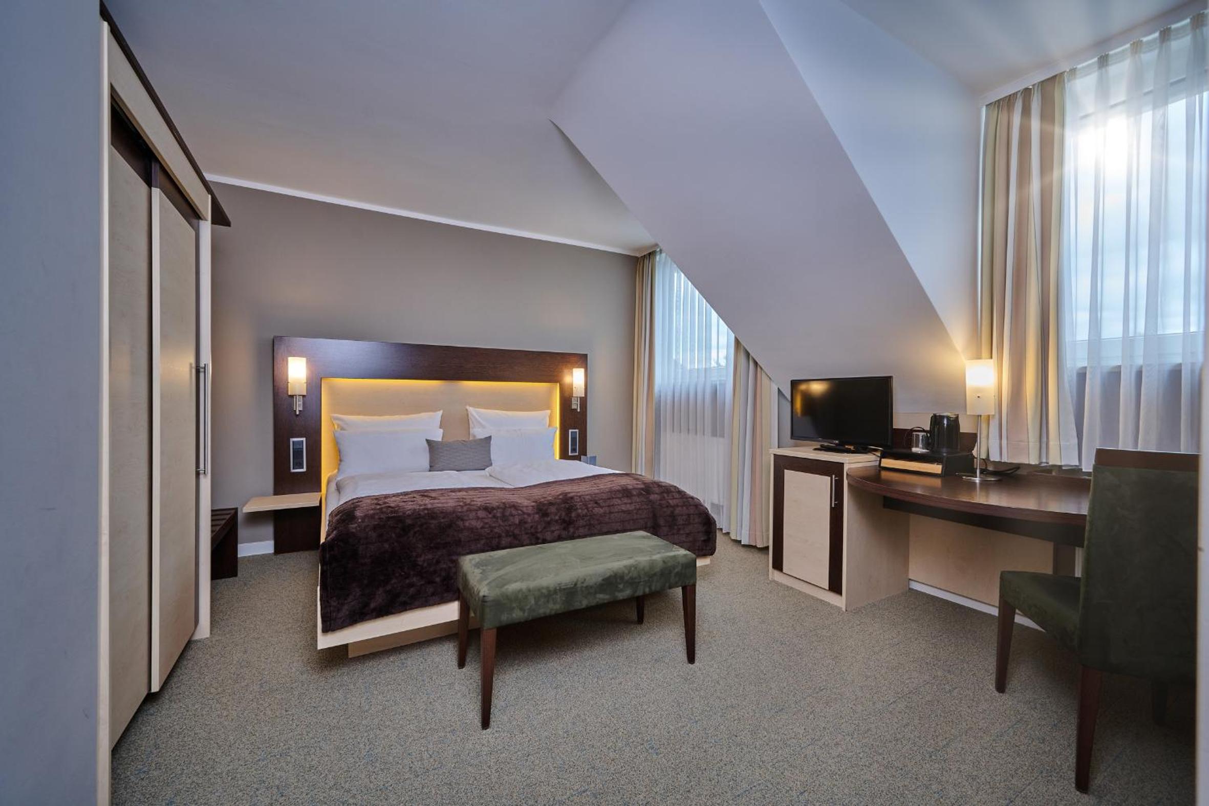 Queen Room - Photo 3
