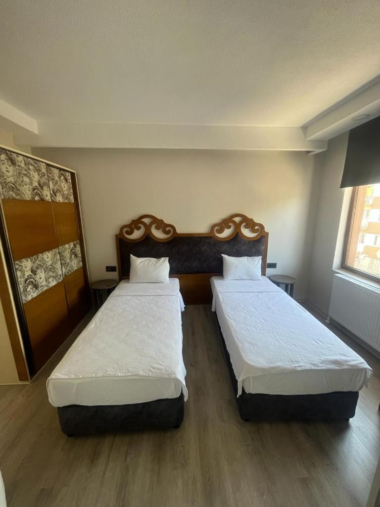 Standard Twin Room - Photo 5