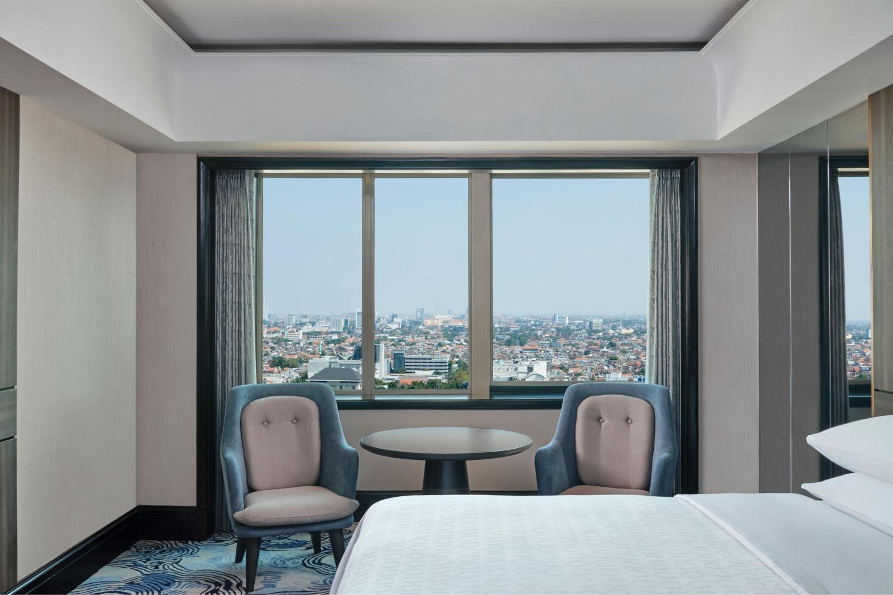 Premium Deluxe Twin Room - Photo 2