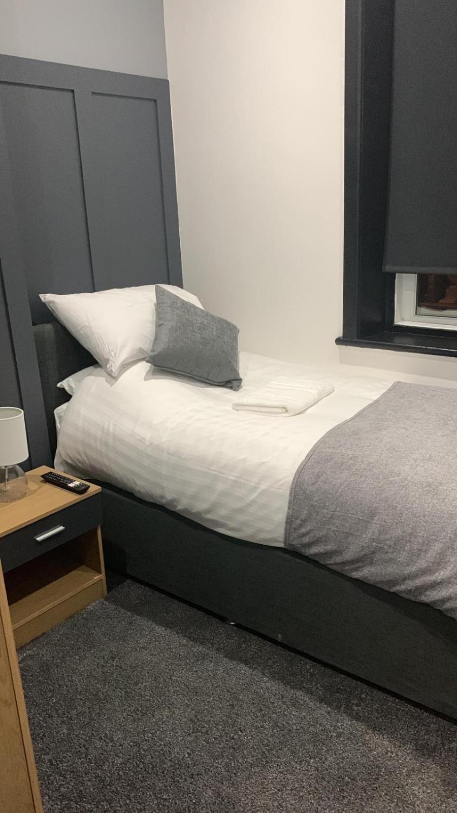 Standard Single Room with Shower