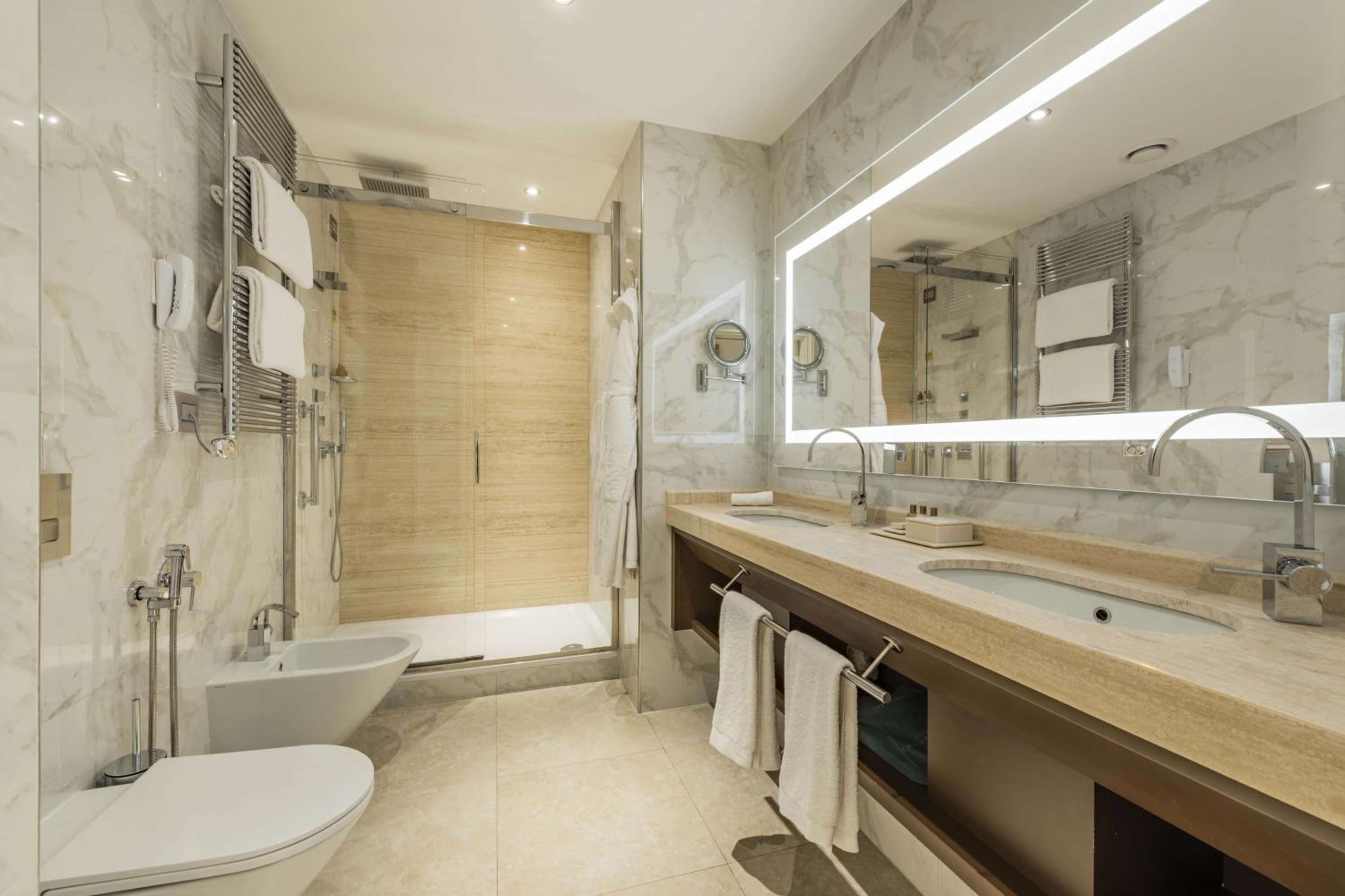 Prestige King Room with Terrace
