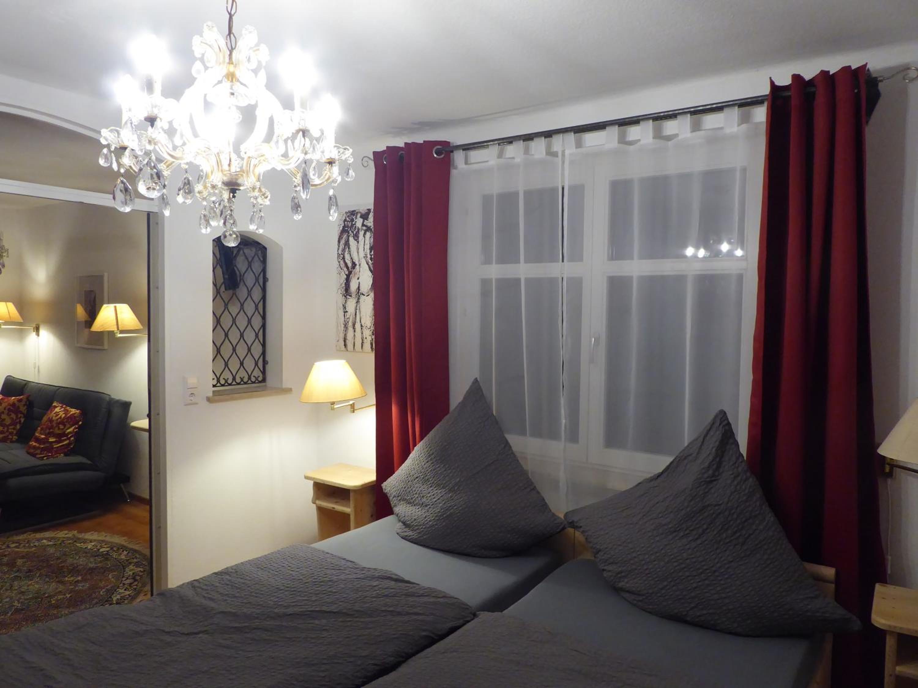 Double or Twin Room with Shower - Photo 8