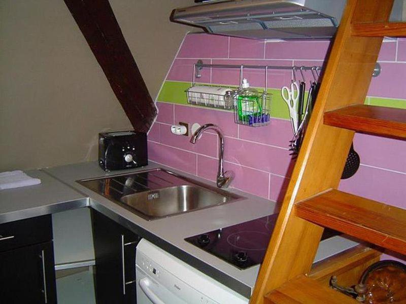One-Bedroom House photo 2