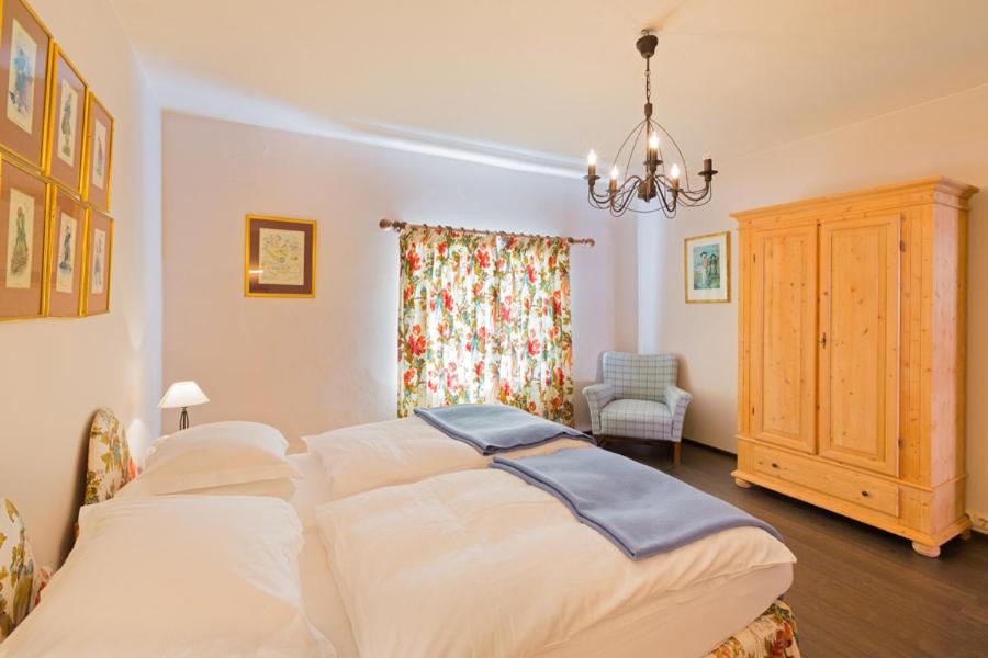Standard Double Room with Shared Bathroom photo 1